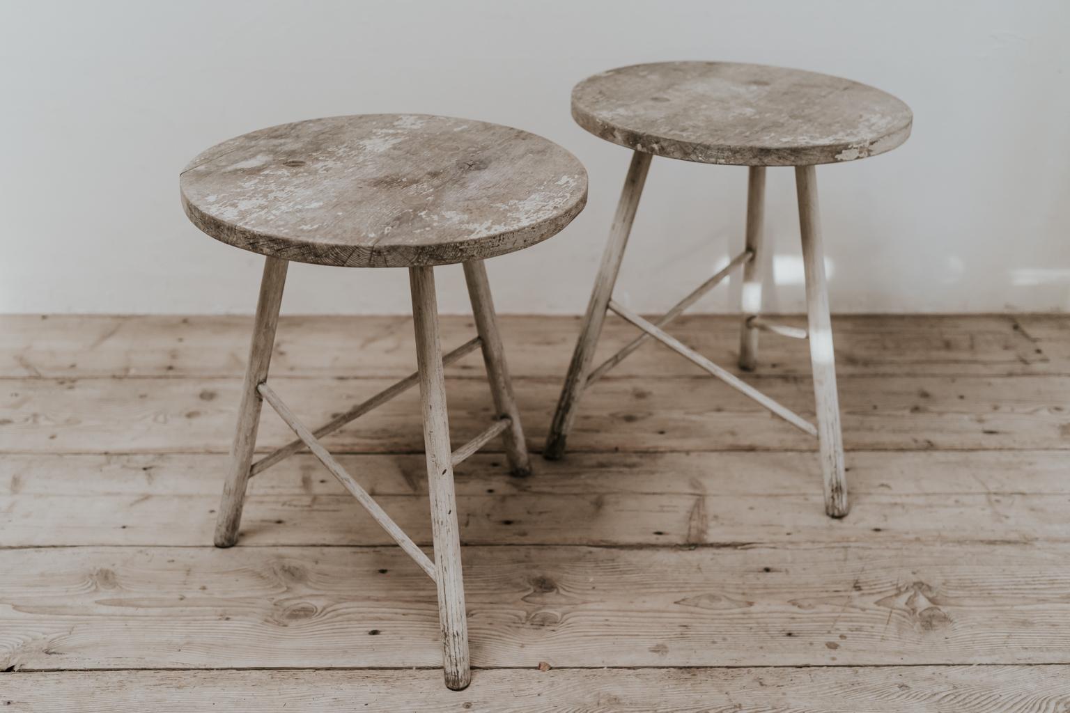 20th Century Pair of Oak Side Tables