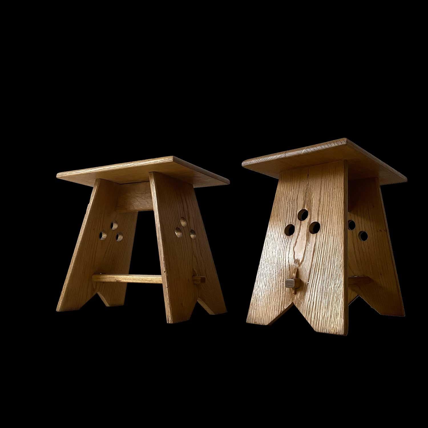 Christian Durupt
Pair of oak stools from a chalet in Chamonix built by the architect Christian Durupt, collaborator of Charlotte Perriand notably in Meribel les Allues
