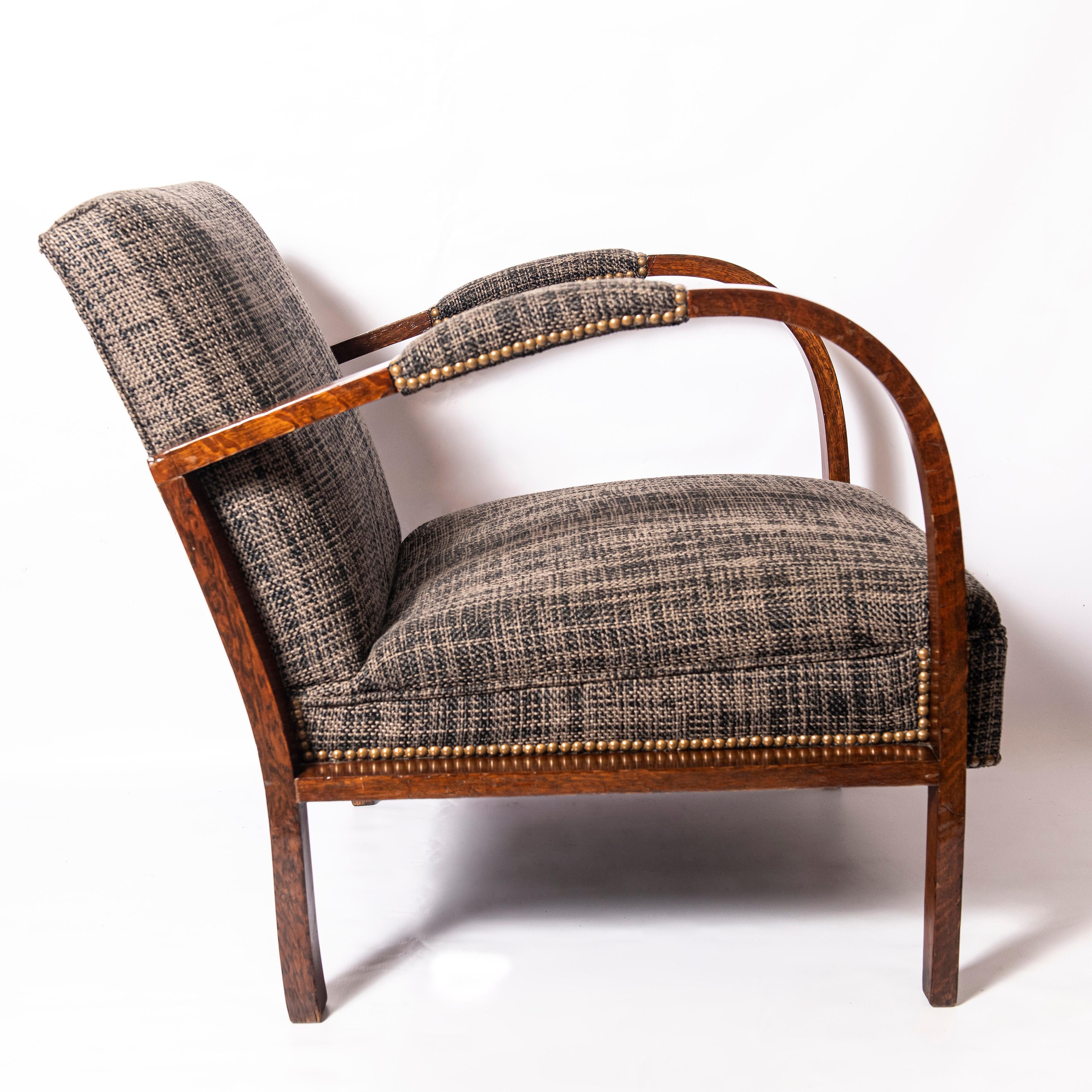 Pair of Oakwood and Fabric Armchairs, Art Deco Period, France, circa 1940 In Good Condition For Sale In Buenos Aires, Buenos Aires