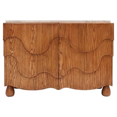 Coppia di credenze in Wood Oak con piano in travertino. Design/One italiano contemporaneo
