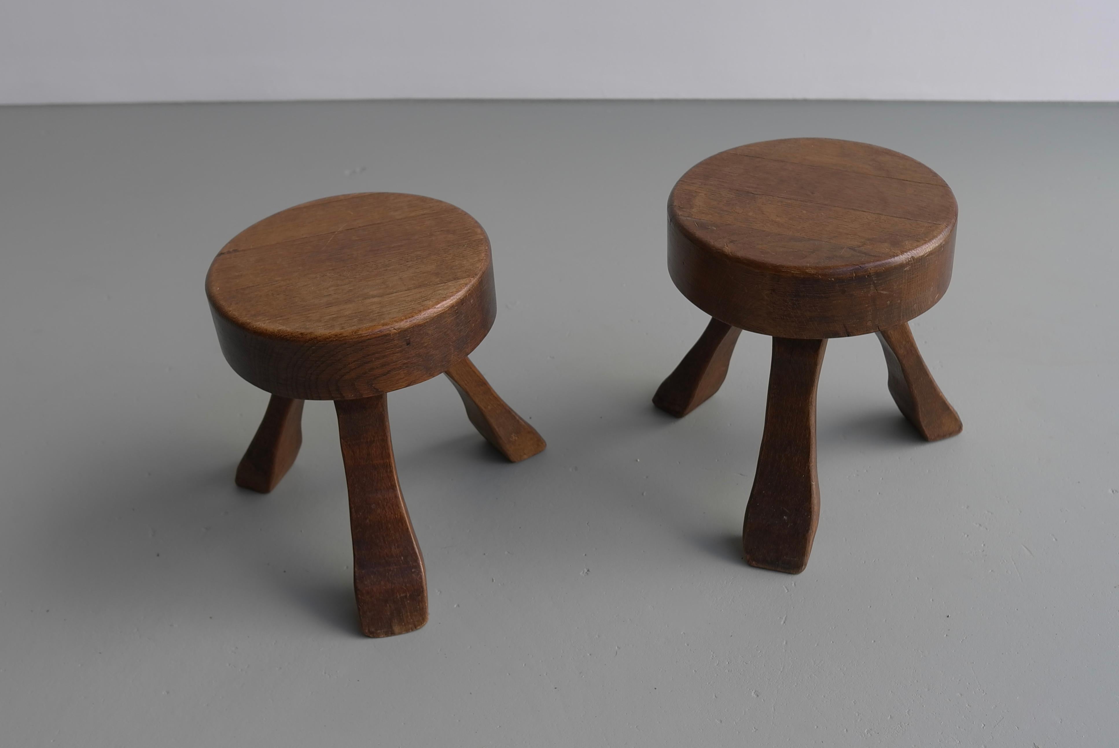 Pair of Oak Wooden Stools in Style of Charlotte Perriand In Good Condition In Den Haag, NL
