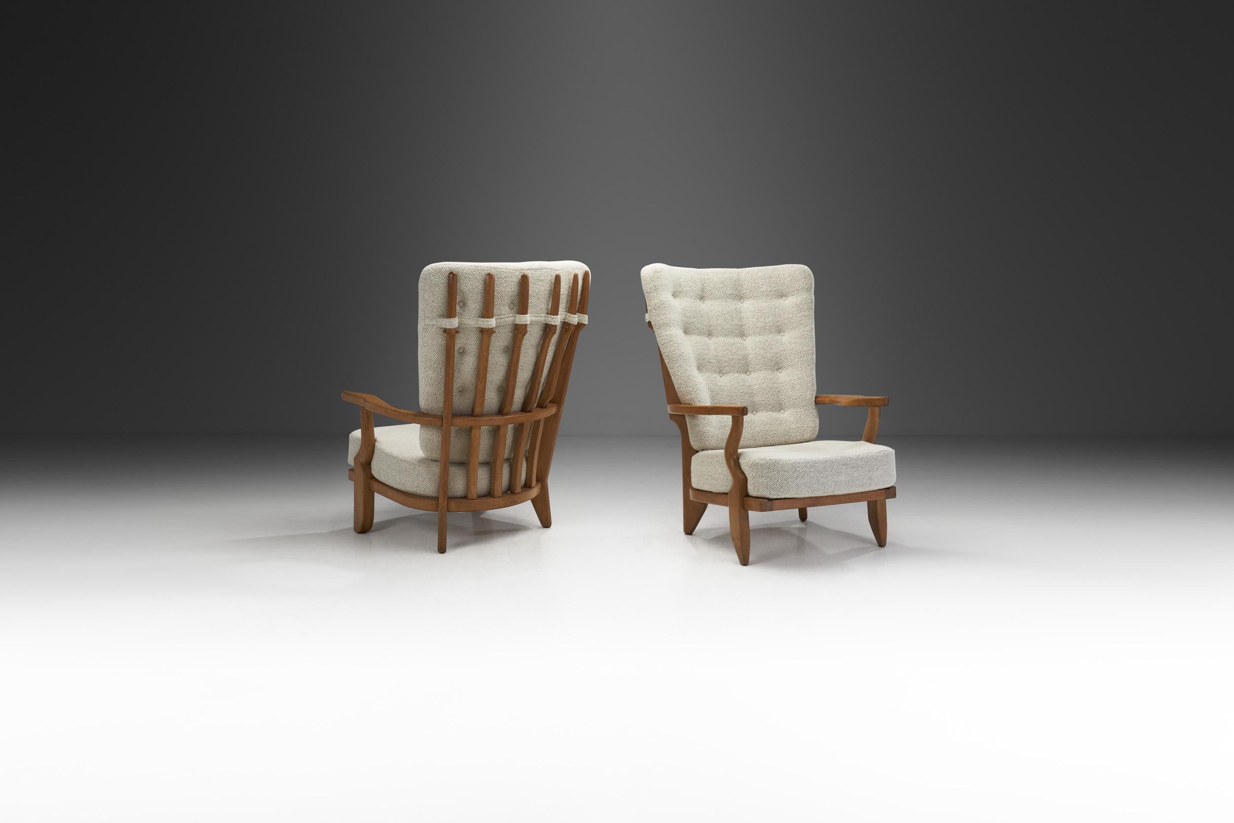Mid-Century Modern Pair of Oaken “Grand Repos” Lounge Chairs by Guillerme et Chambron, France 1950s