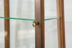 Paire de vitrines en forme d'obélisque par Andre Arbus