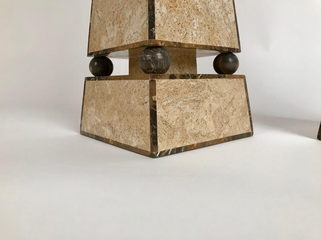 Pair of Maitland Smith Style Obelisks with Travertine and Marble Veneer In Good Condition For Sale In Stamford, CT