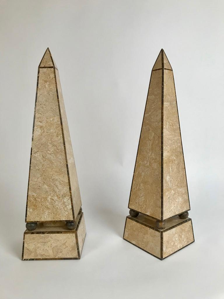Pair of Maitland Smith Style Obelisks with Travertine and Marble Veneer For Sale 1