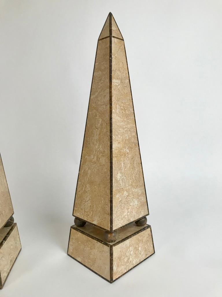 Pair of Maitland Smith Style Obelisks with Travertine and Marble Veneer For Sale 2