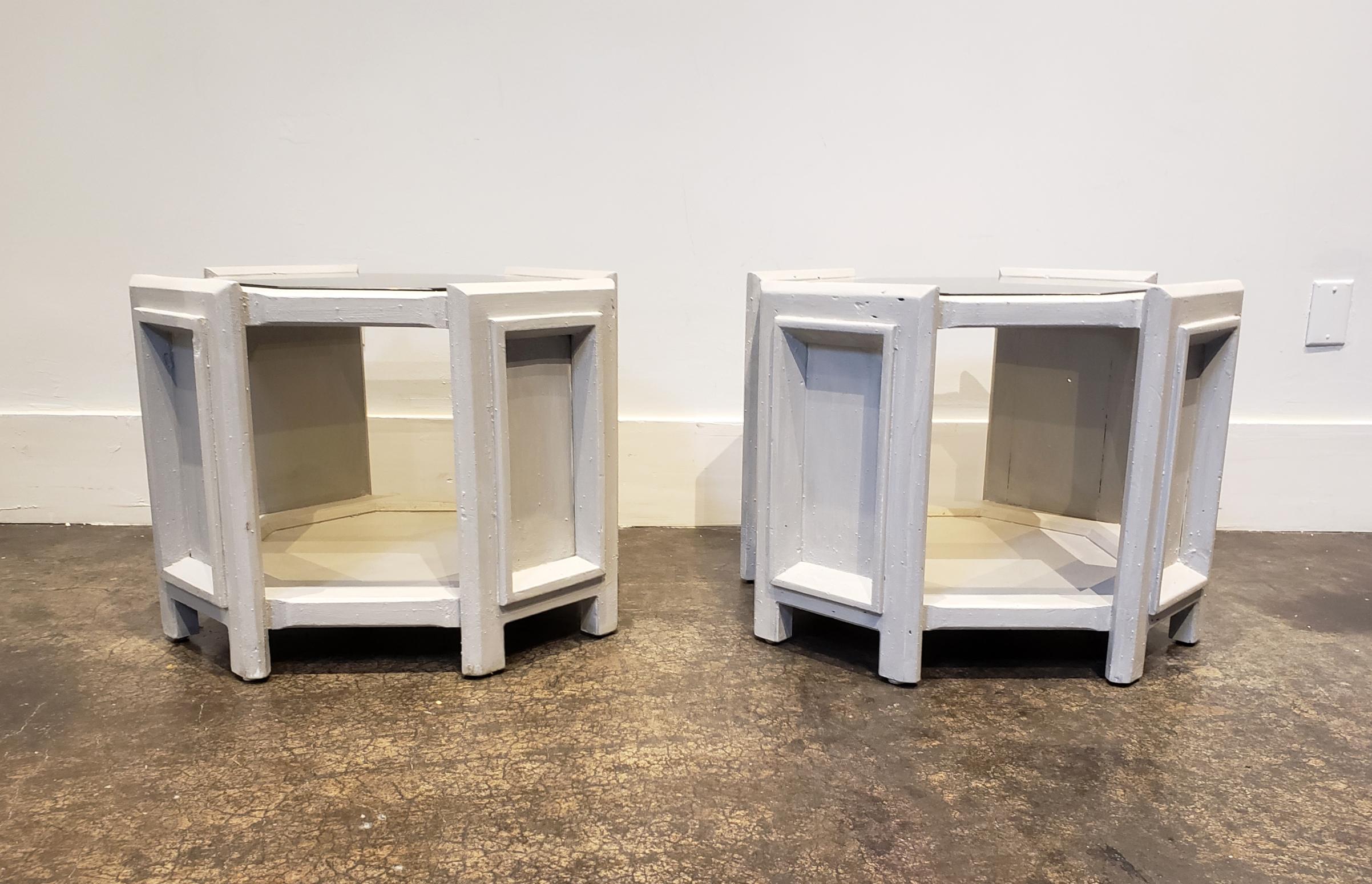 American Pair of Octagonal Brutalist Memphis Side Tables with Faux Concrete Finish For Sale
