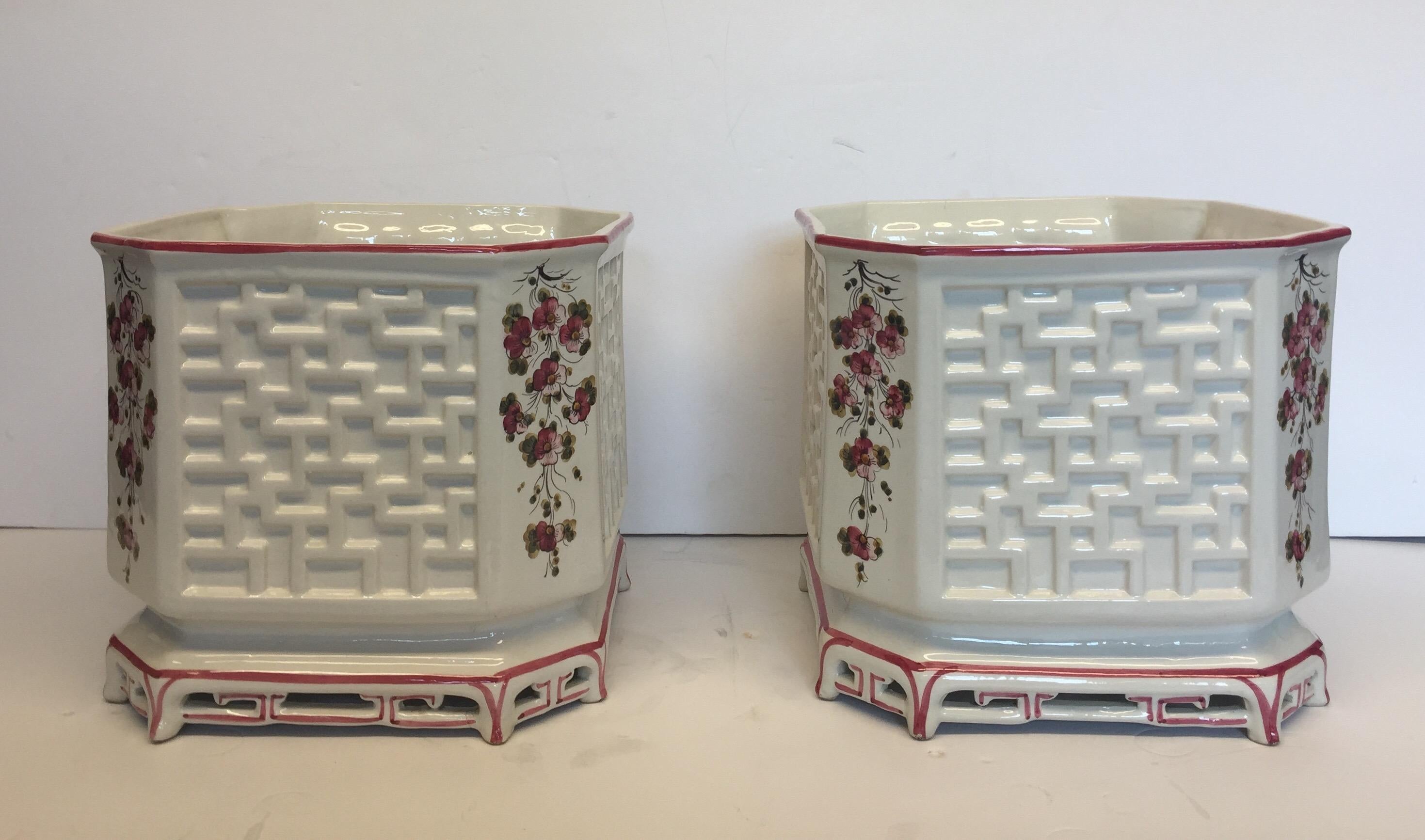 Pair of Octagonal Ceramic Italian Garden Planters In Excellent Condition In Hopewell, NJ