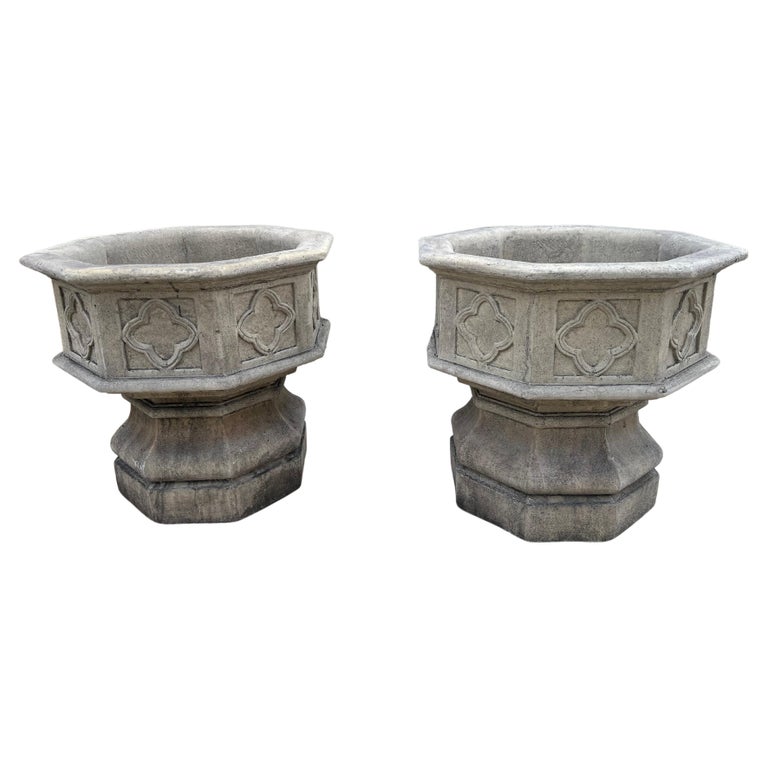 Pair of Octagonal Quatrefoil Cast Garden Planters from France For Sale ...
