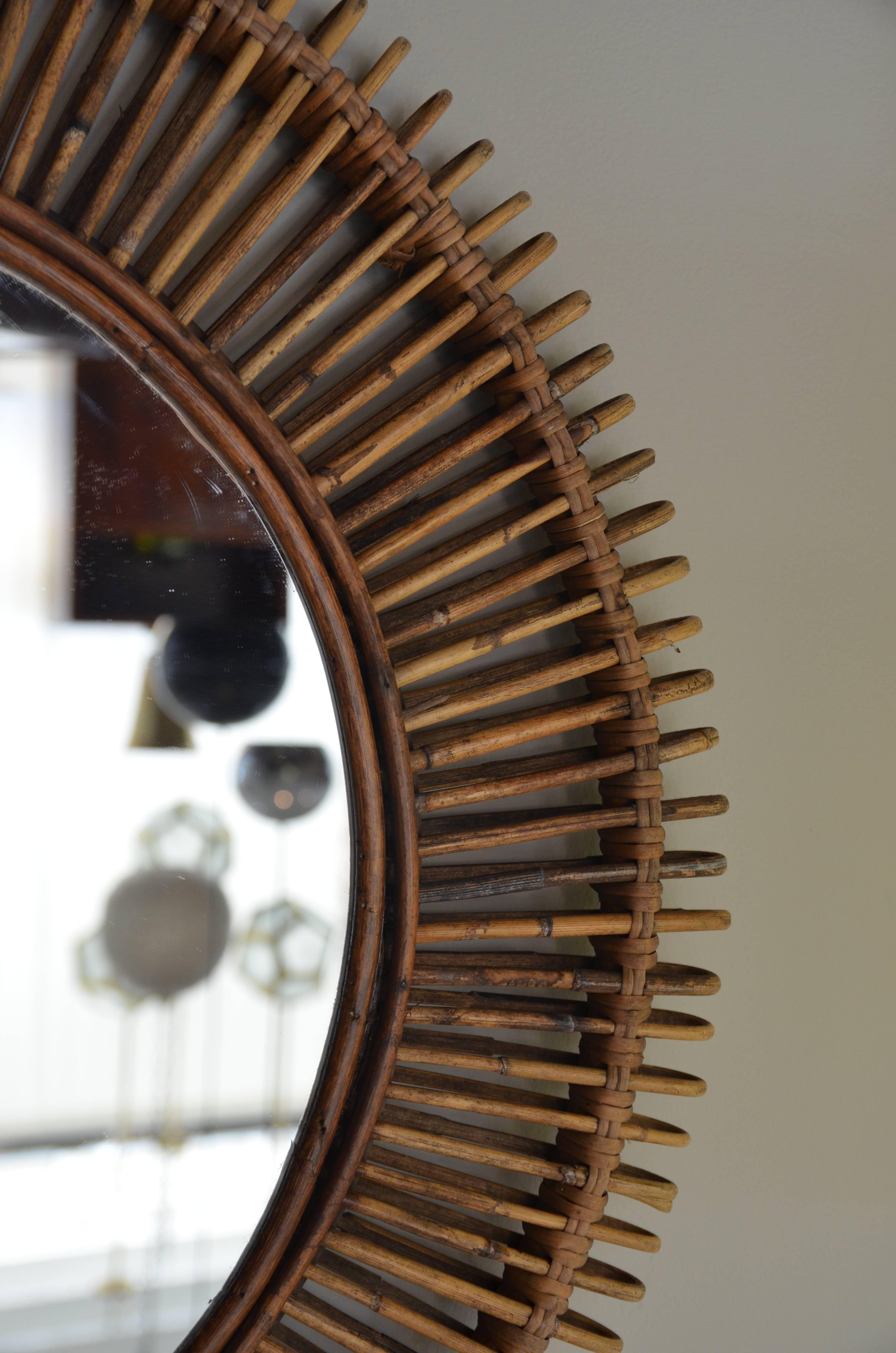 Paire de miroirs ronds en rotin « Oculus » de Design Frères Neuf - En vente à Los Angeles, CA
