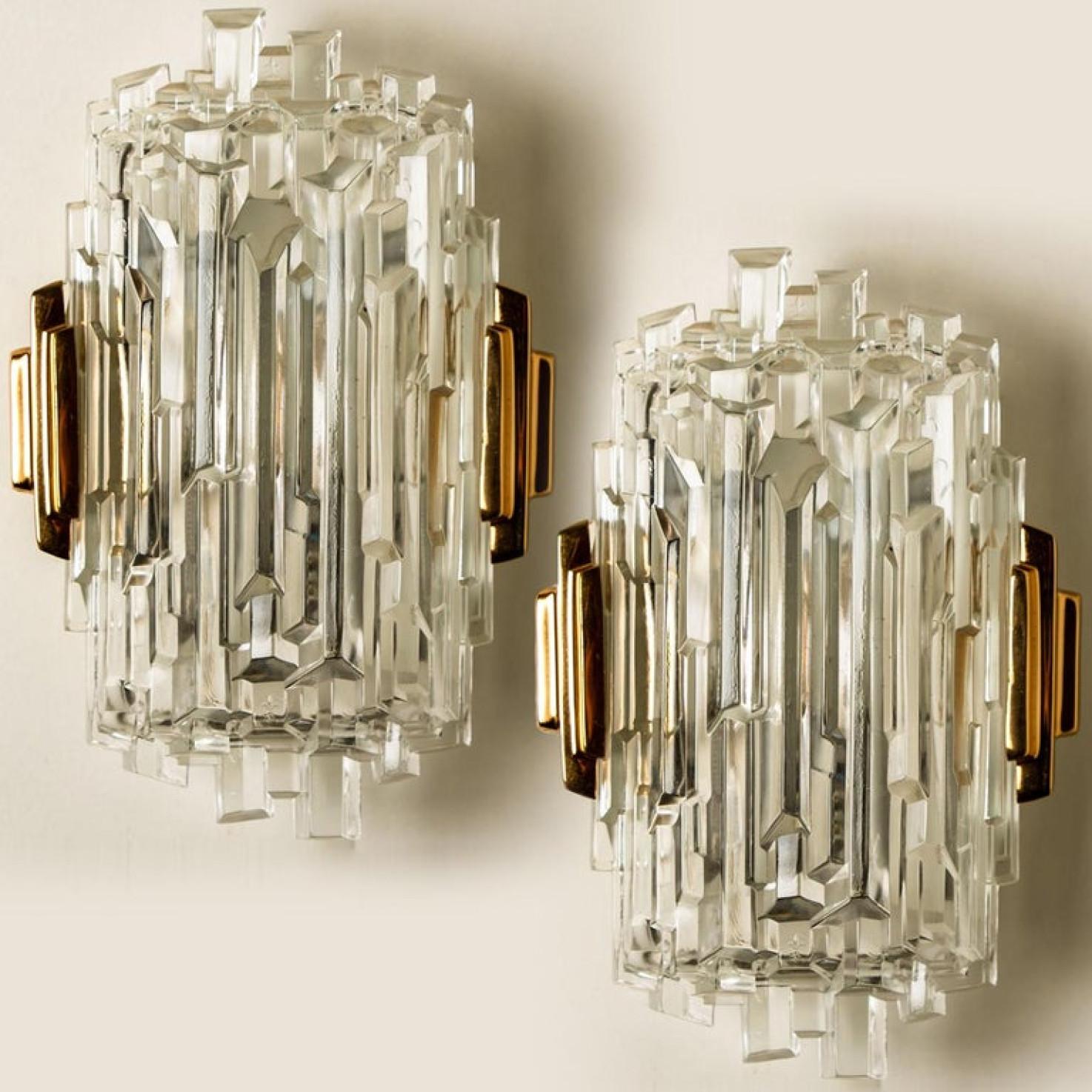 20th Century Pair of of Icicle Glass Wall Sconces /Lights, 1960s For Sale