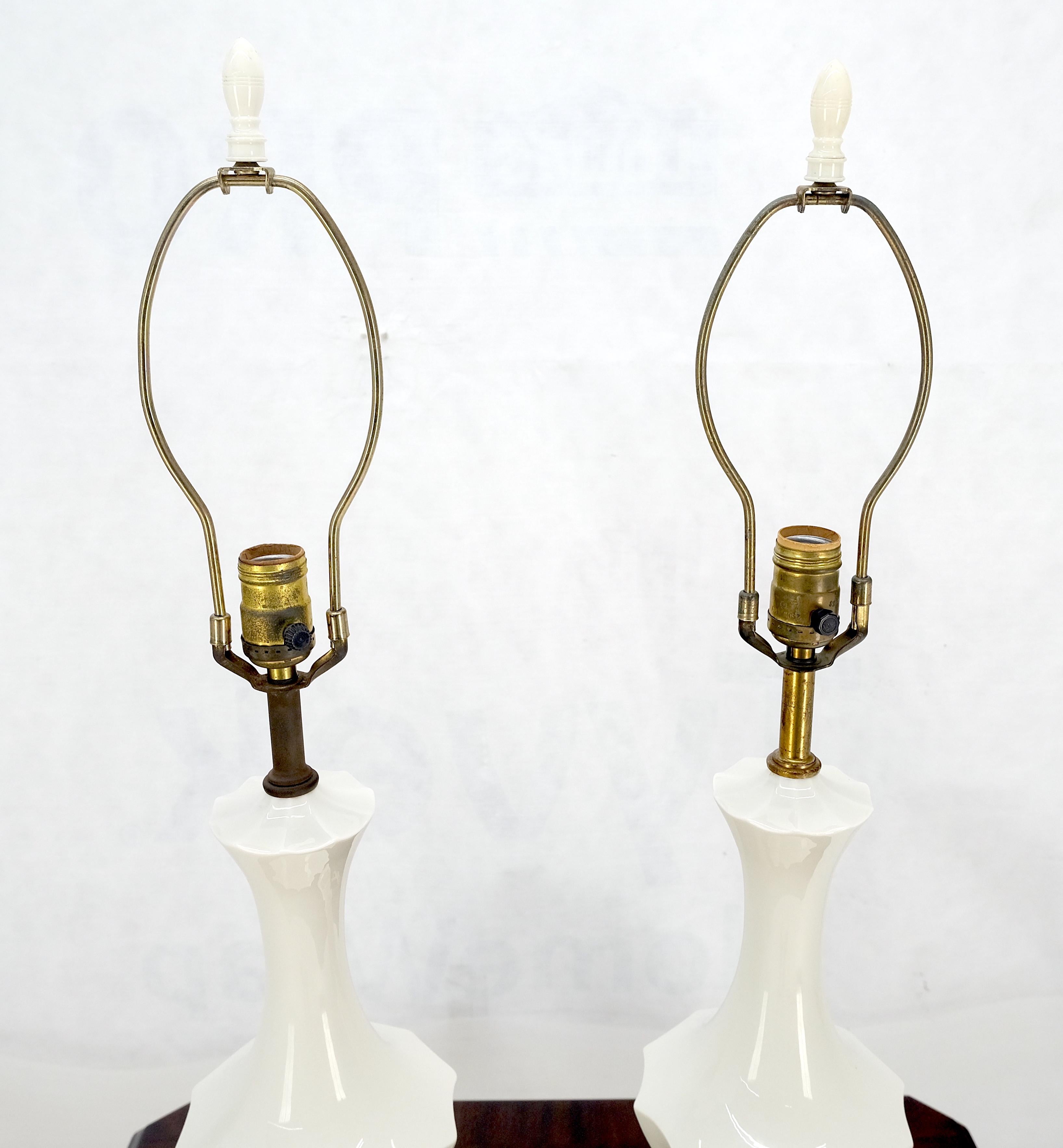 Brass Pair of Off White Ceramic c1960s Lotus & Vase Style Table Lamps MINT For Sale