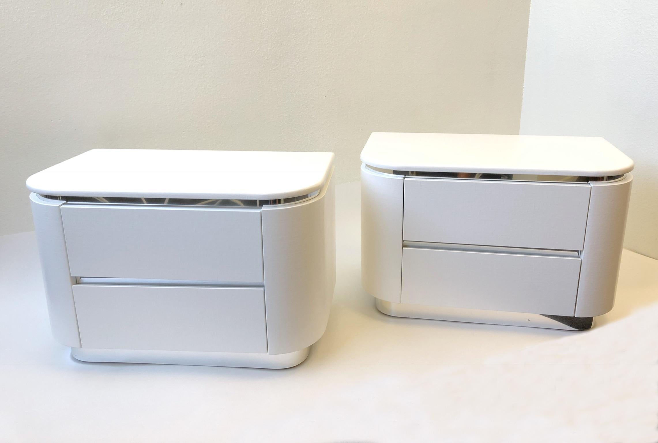 Modern Pair of Off White Lacquer and Chrome Nightstands by Steve Chase