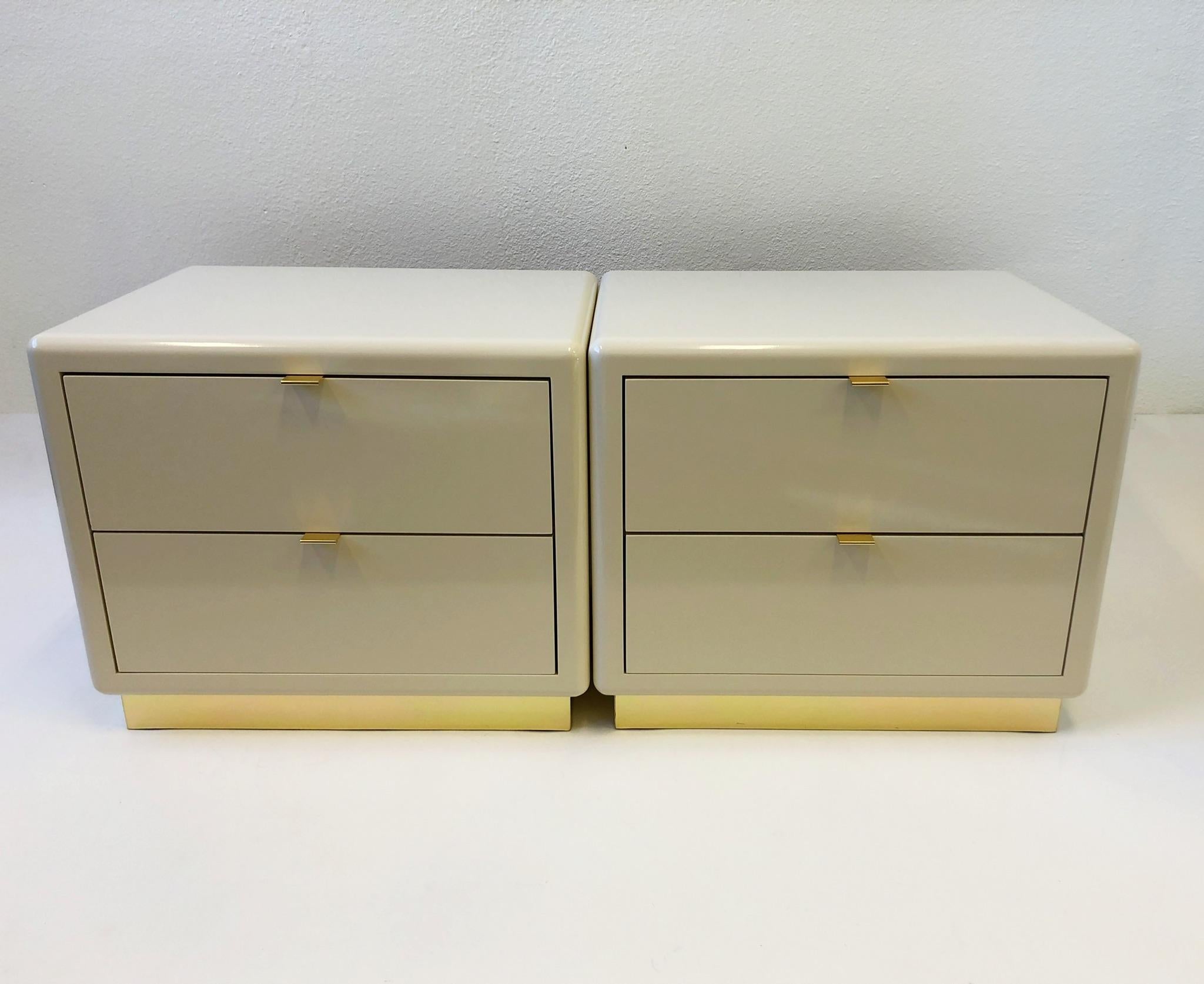 Pair of off White Lacquered and Brass Nightstands by Steve Chase 4