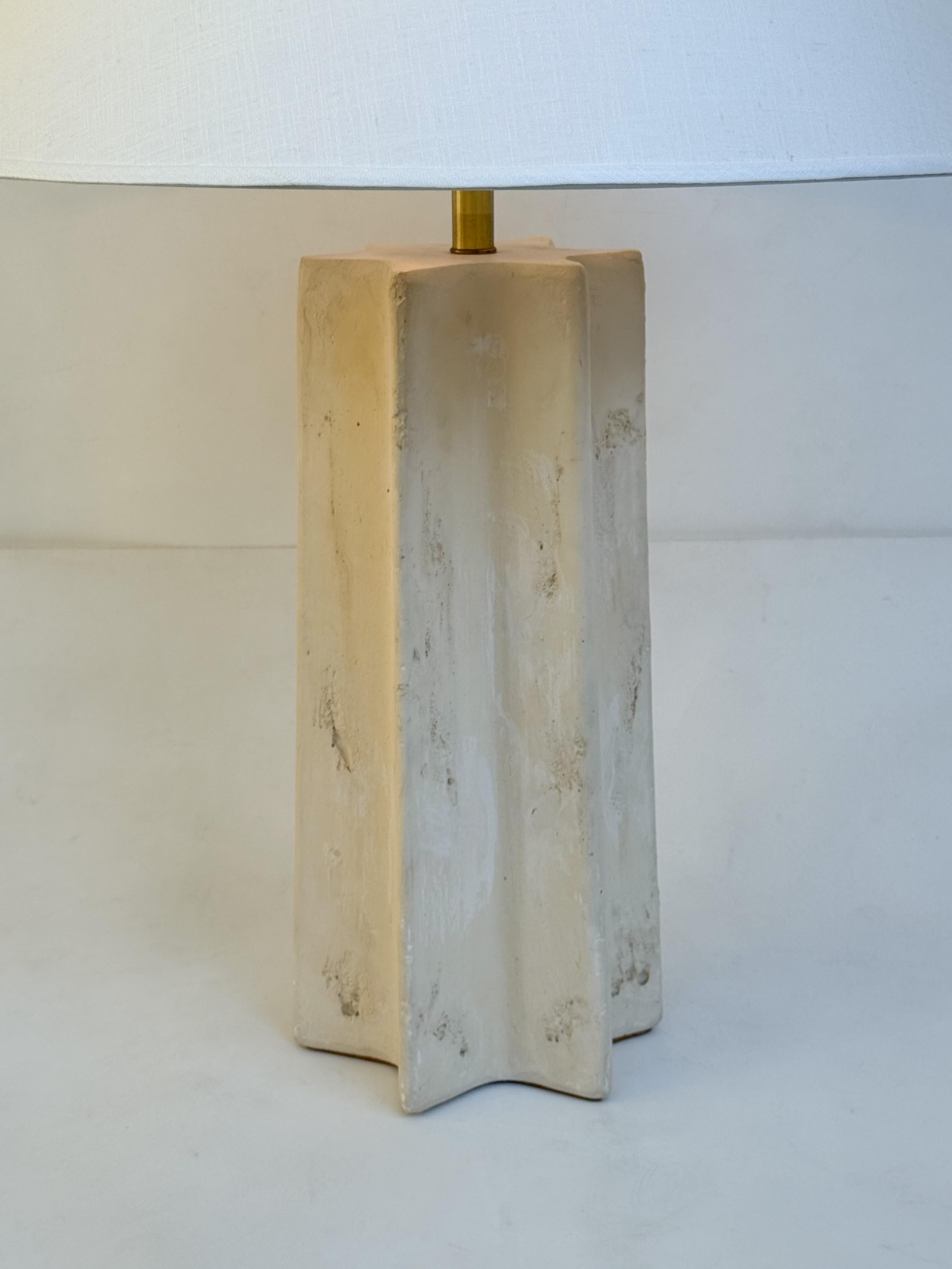 American Pair of Off White Star Shape Table Lamps by Michael Taylor For Sale