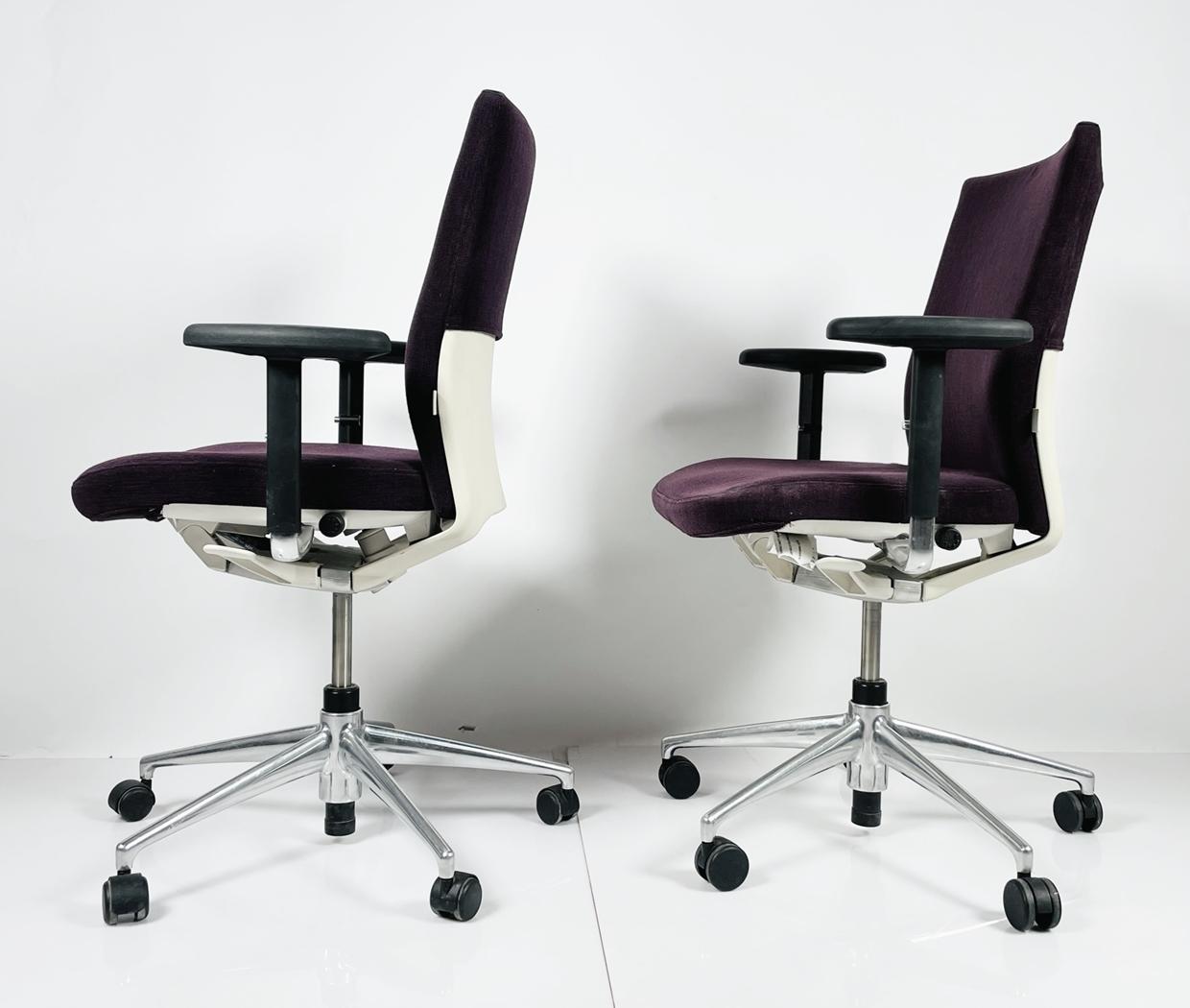 American Pair of Office Chairs by Antonio Citterio for Vitra For Sale