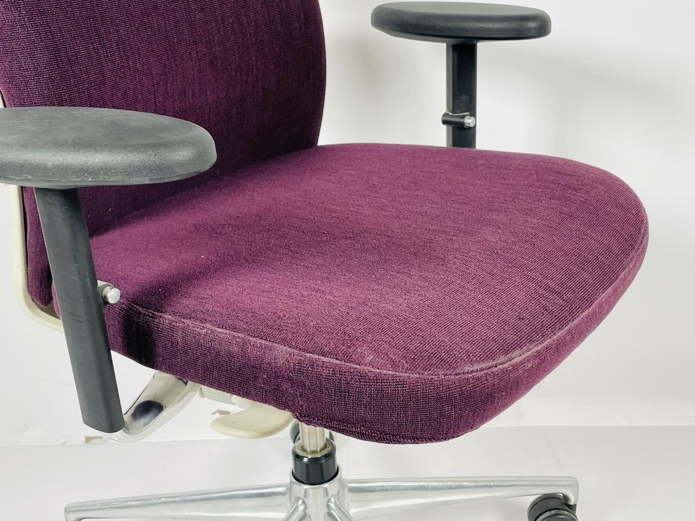 Office Chair by Antonio Citterio for Vitra For Sale 2