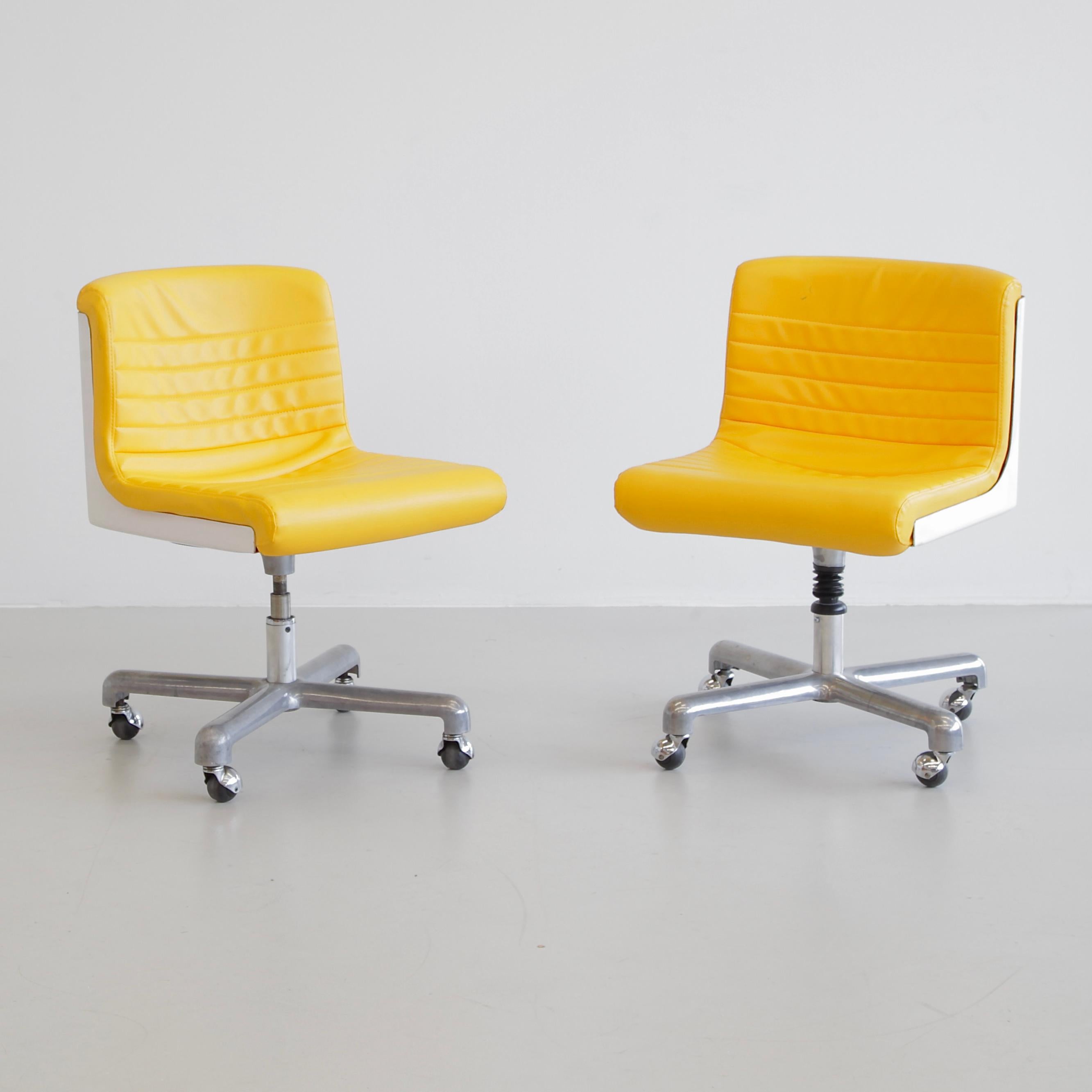 Mid-20th Century Pair of Office Chairs by Ettore Sottsass & Hans Von Klier, 1969