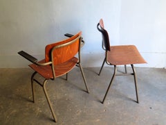 Pair of Office Chairs, One with and One Without Arms