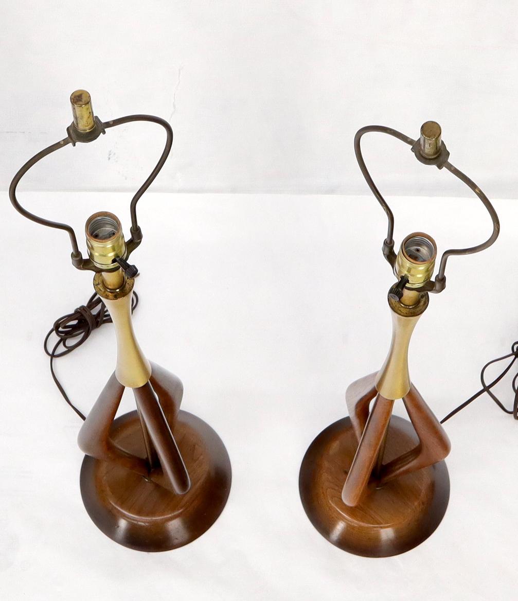 American Pair of Oiled Sculptural Walnut Mid-Century Modern Table Lamps For Sale