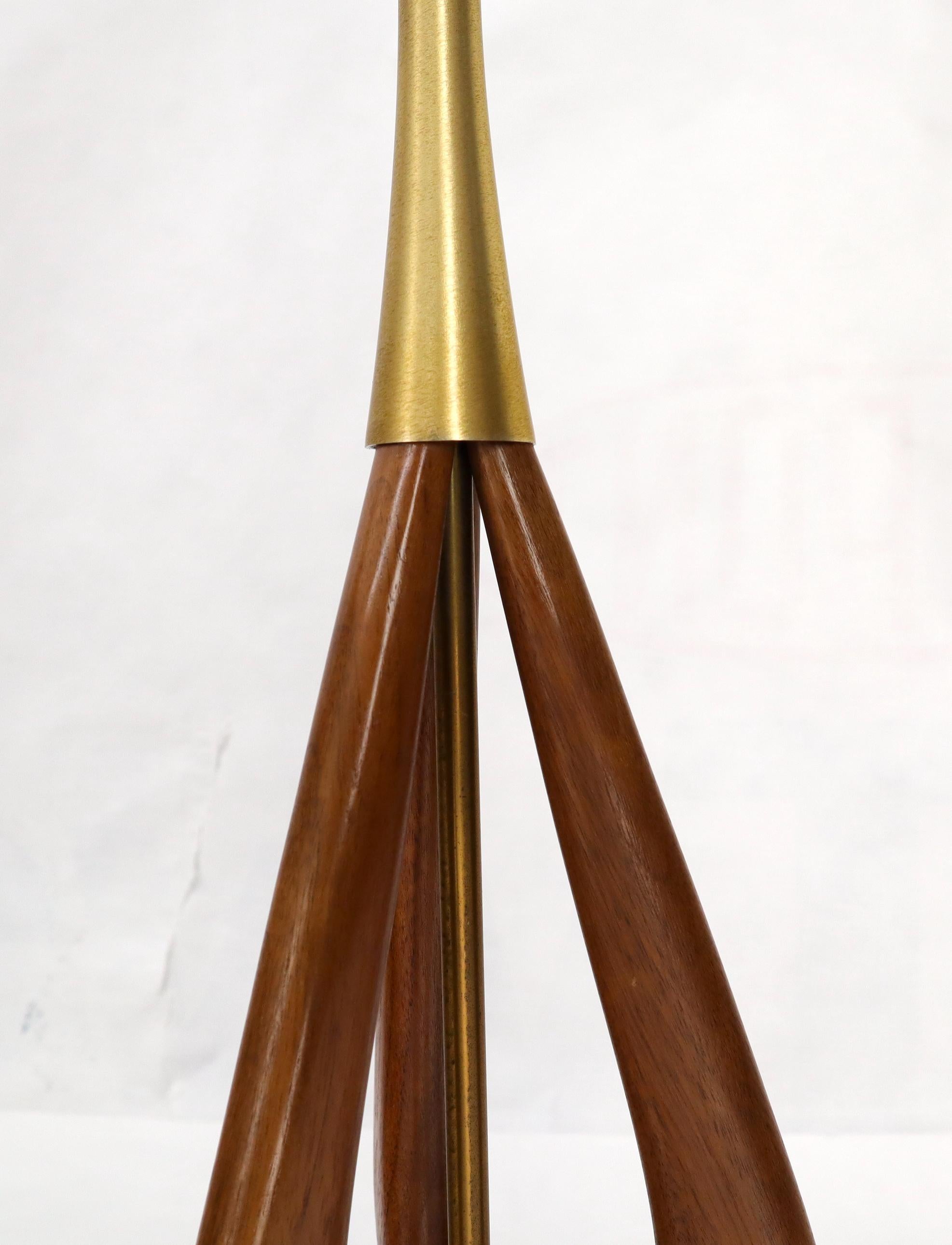 Pair of Oiled Sculptural Walnut Mid-Century Modern Table Lamps For Sale 1