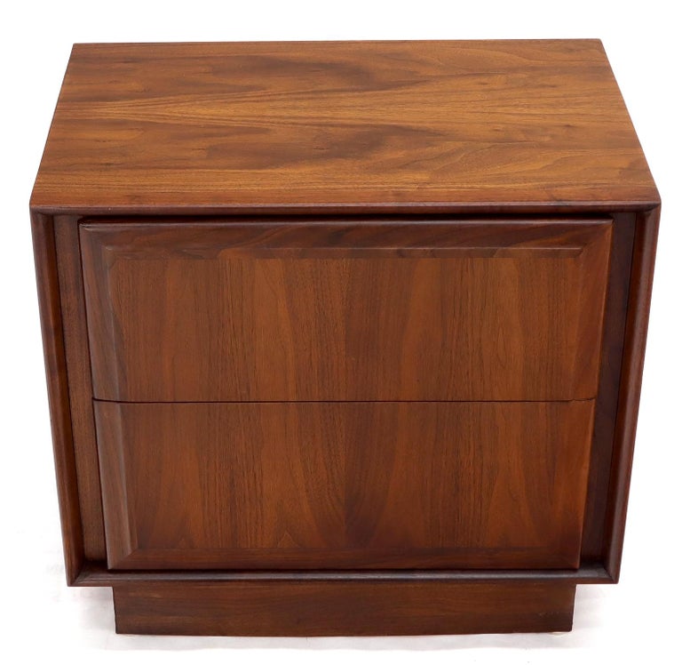Pair of Oiled Walnut Two Drawers Cube Shape Nightstands End Side Tables