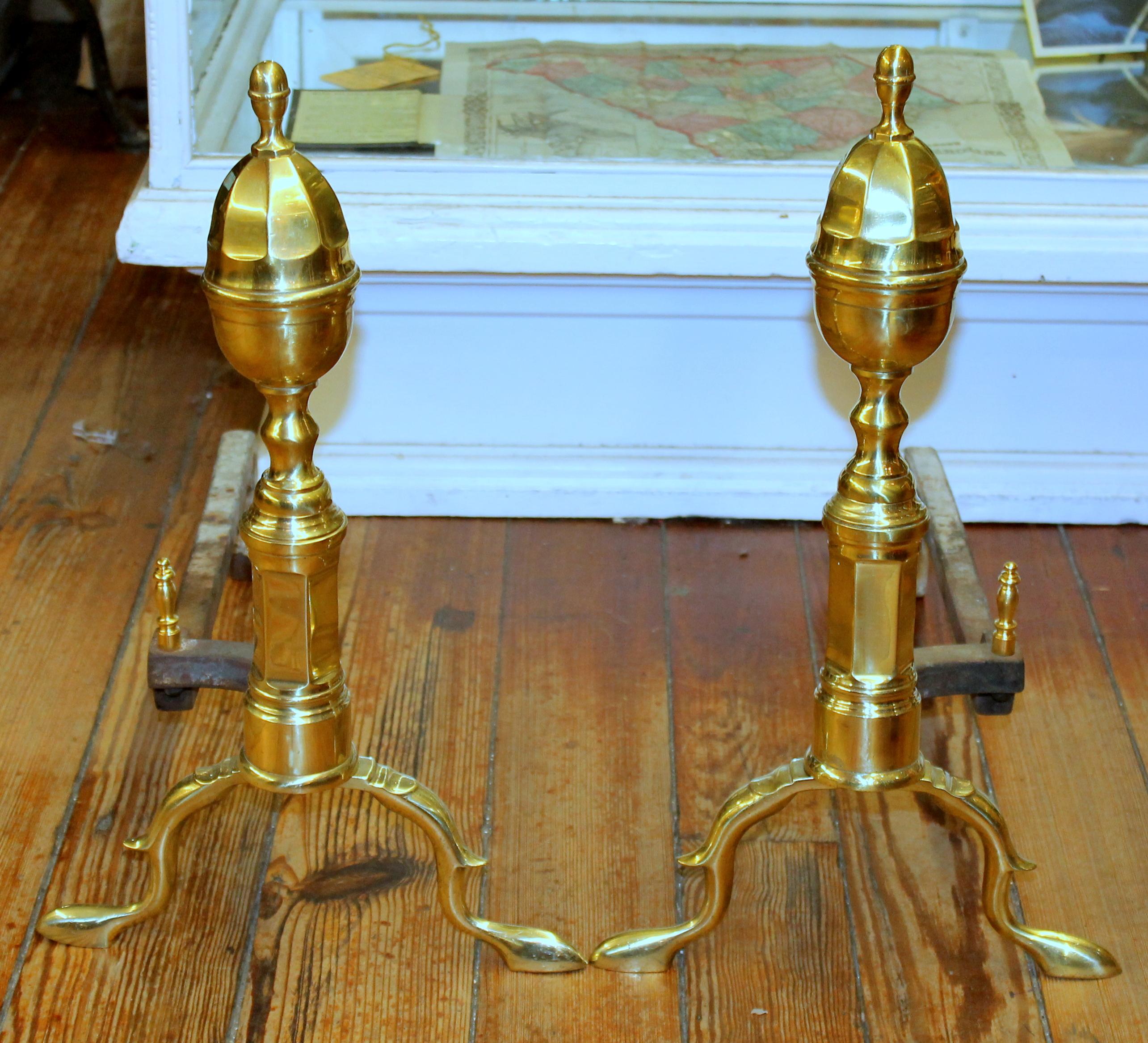 Pair of fine quality Old American Federal style cast brass 