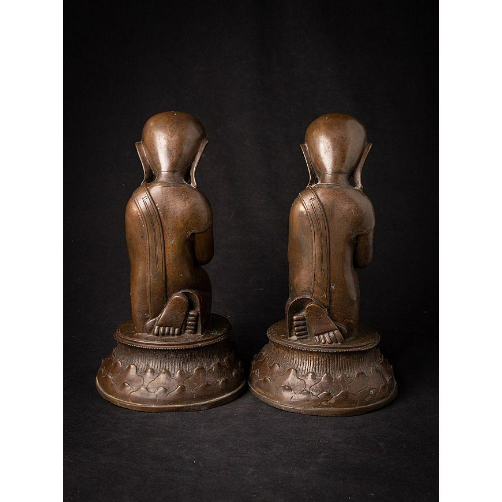 Bronze Pair of old bronze Burmese Monk statues from Burma For Sale