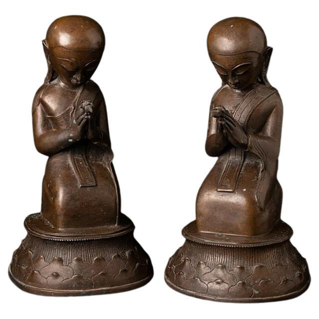 Pair of old bronze Burmese Monk statues from Burma For Sale