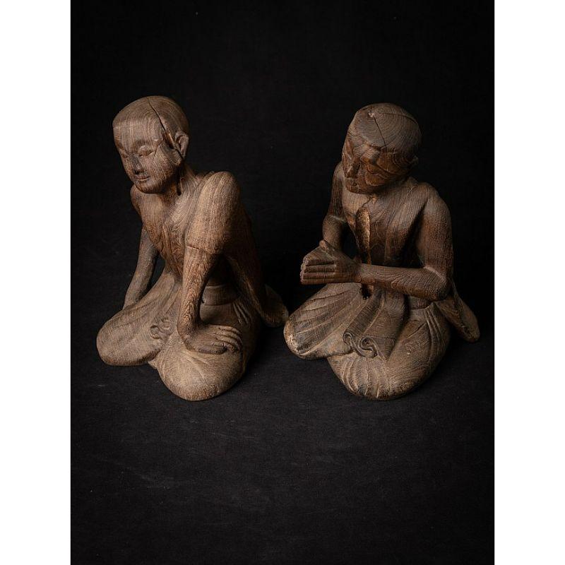 Pair of Old Burmese Monk Statues from Burma For Sale 3