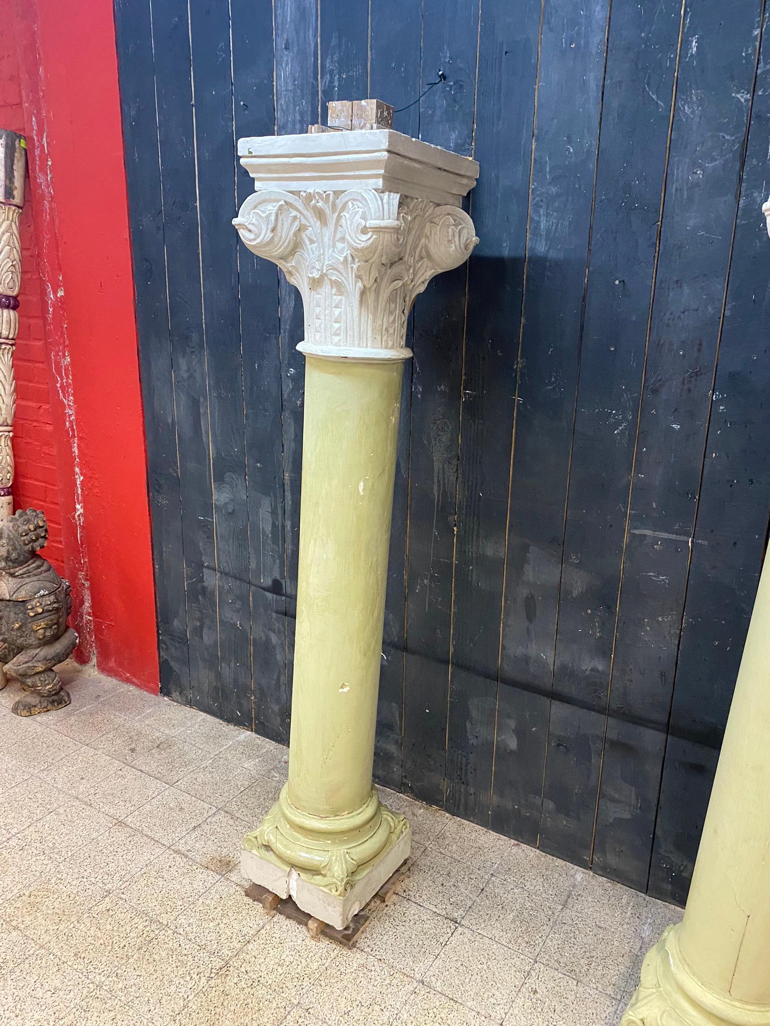 Paar alte Säulen aus patiniertem Gips um 1880 Von einem alten Theater im Angebot 6
