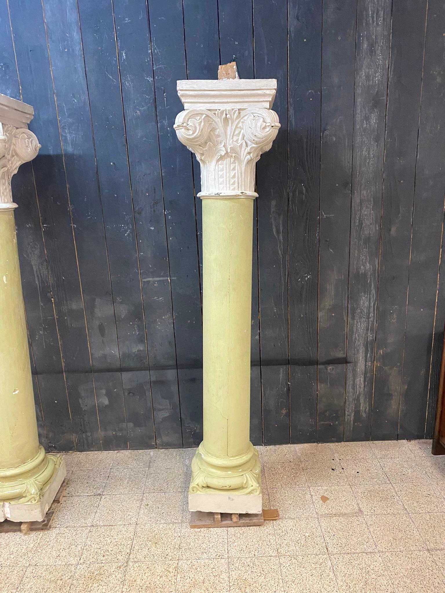 Paar alte Säulen aus patiniertem Gips um 1880 Von einem alten Theater im Angebot 8