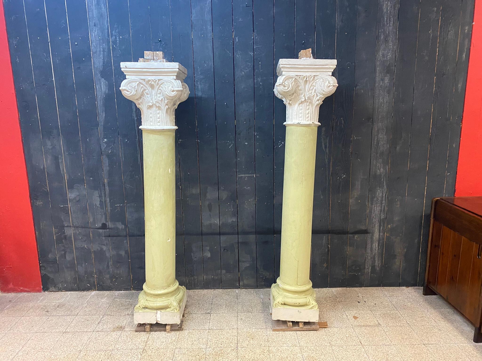 Paar alte Säulen aus patiniertem Gips um 1880 Von einem alten Theater im Angebot 9