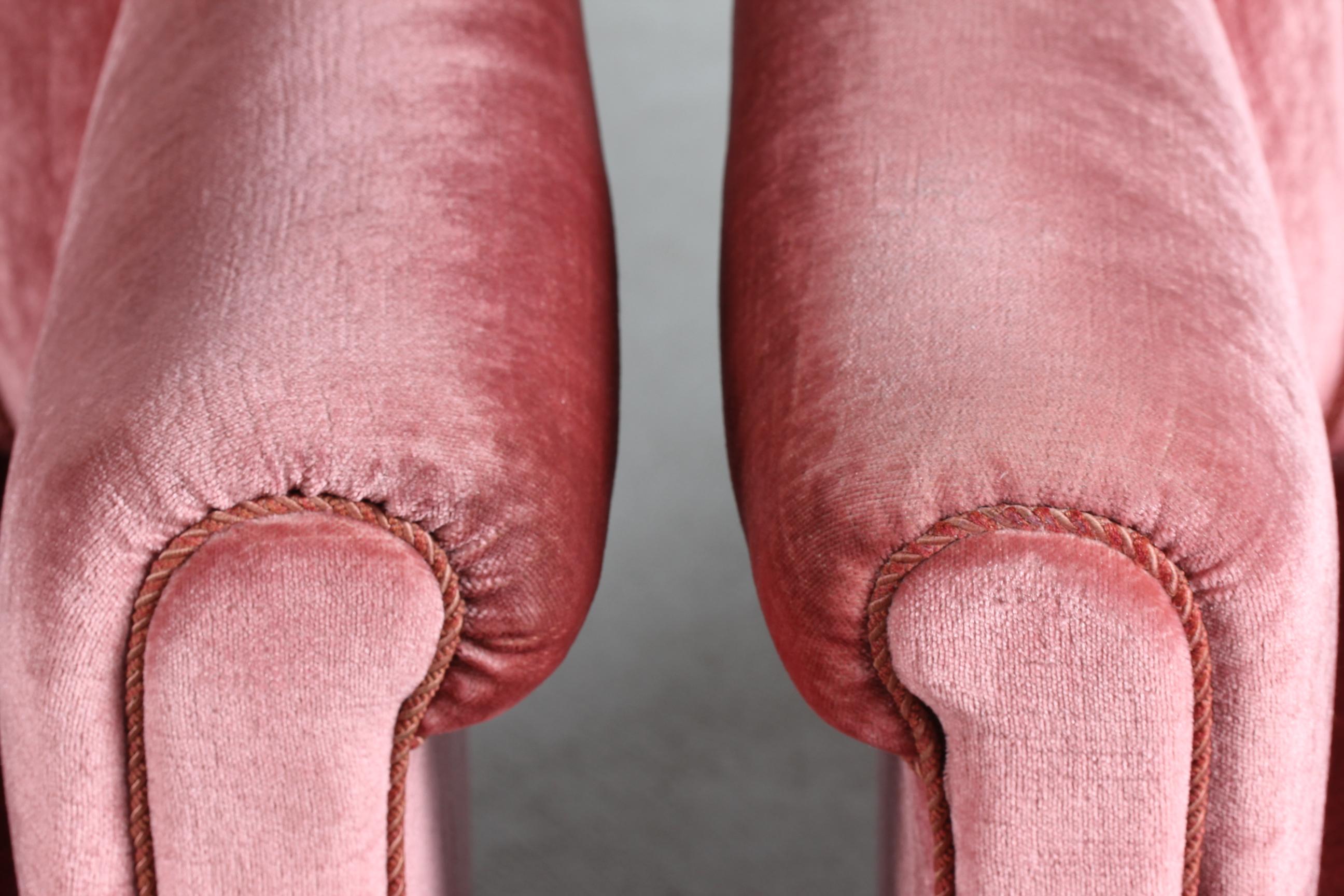 Pair of Old Danish Chesterfield Club Lounge Chairs Upholstered Pink Velvet 1920s 7