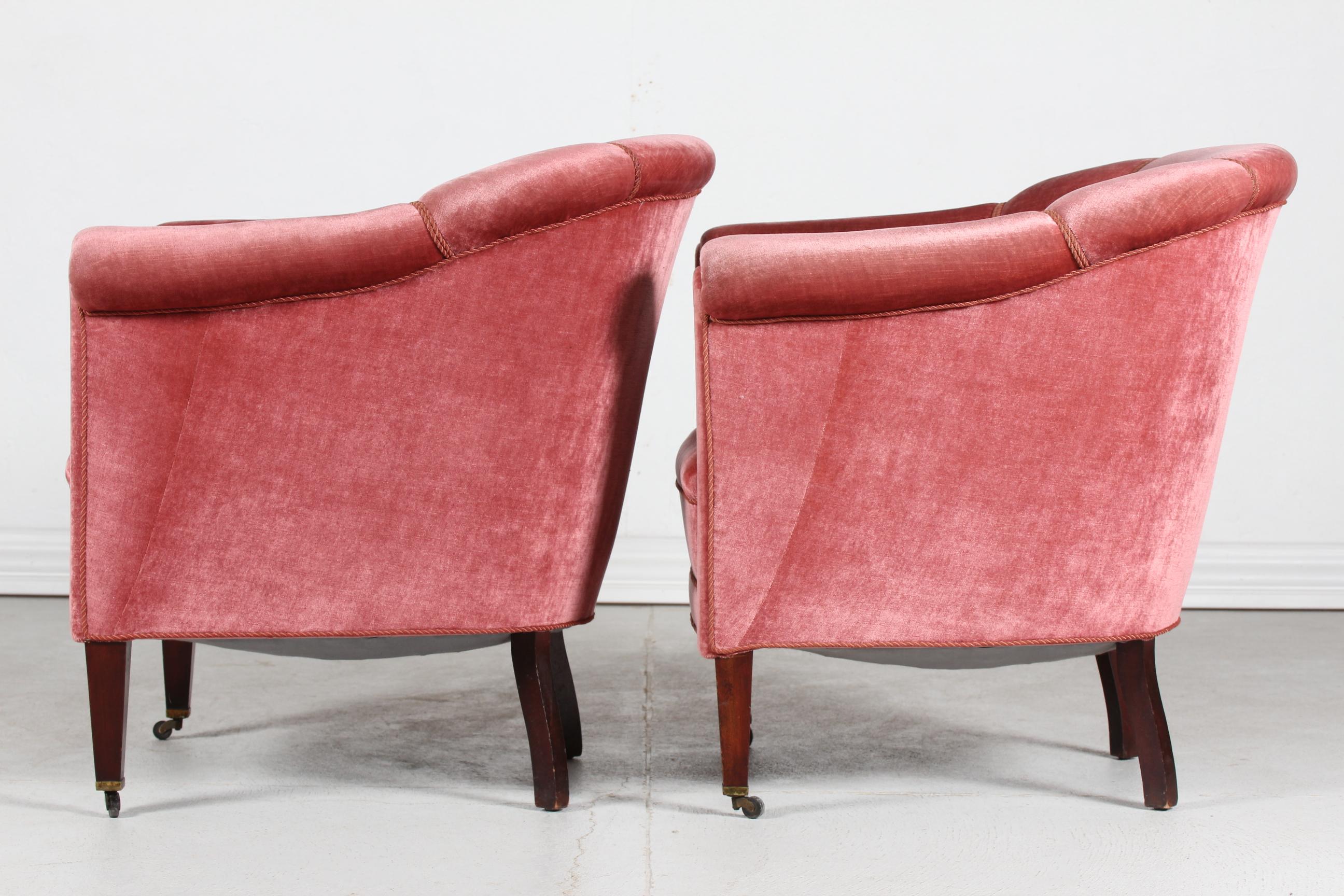 Pair of Old Danish Chesterfield Club Lounge Chairs Upholstered Pink Velvet 1920s 3