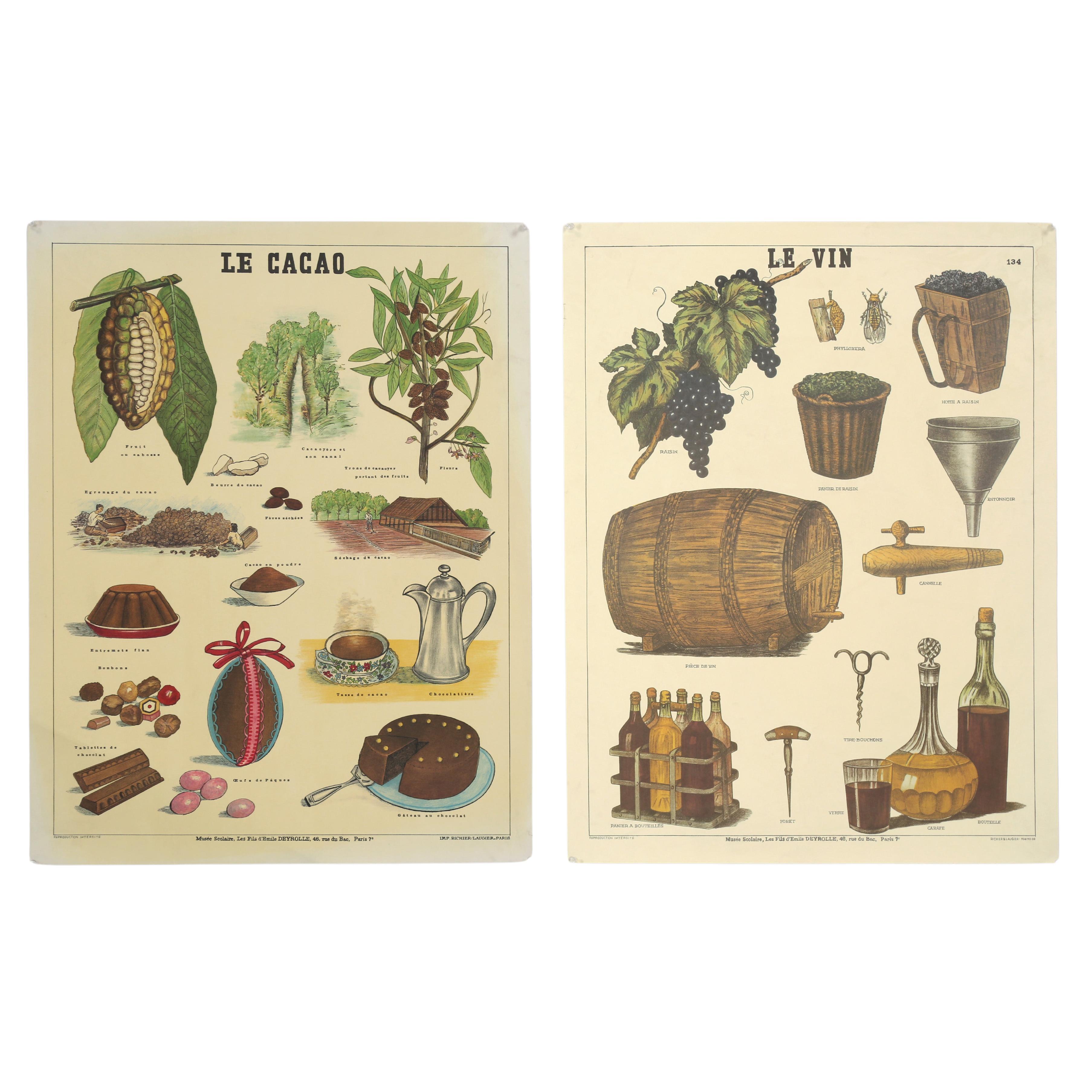 Ein Paar alte französische Poster für Schokolade und Wein aus Paris, Frankreich