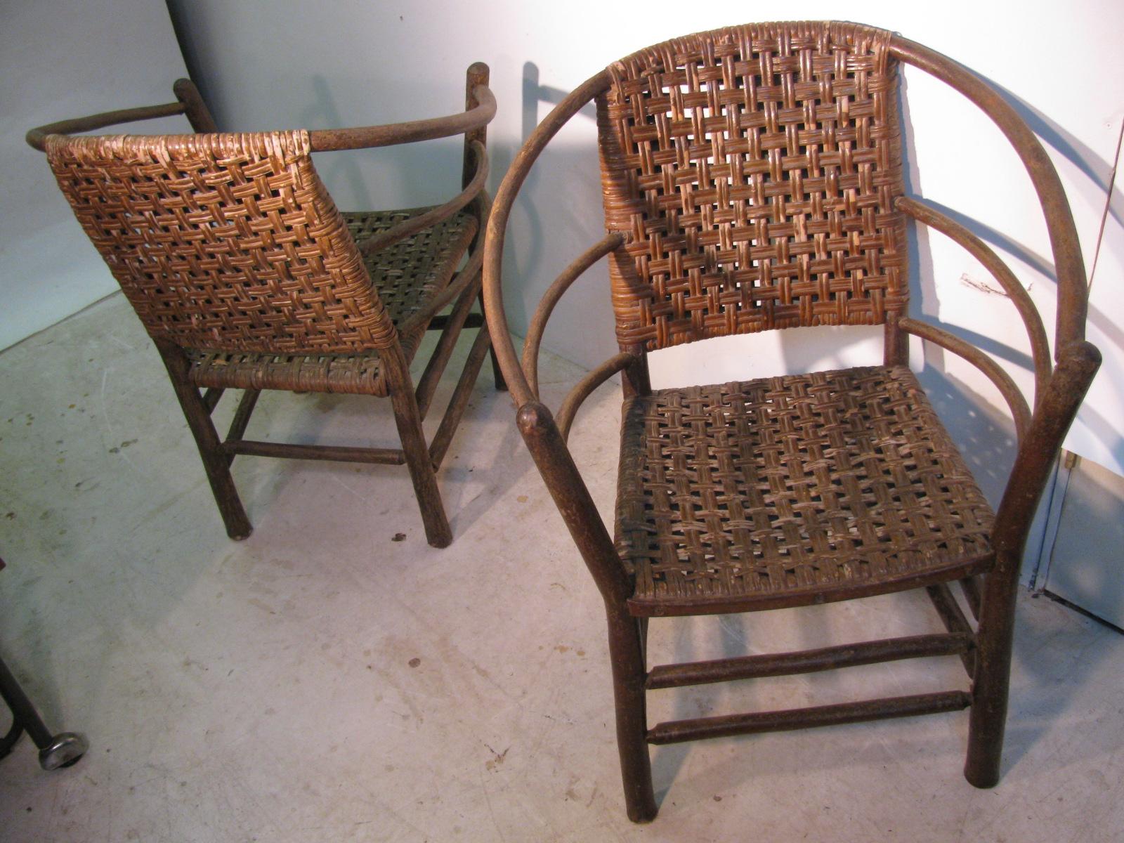 Pair of Old Hickory Barrel Back Ash Splint Armchairs In Good Condition In Port Jervis, NY