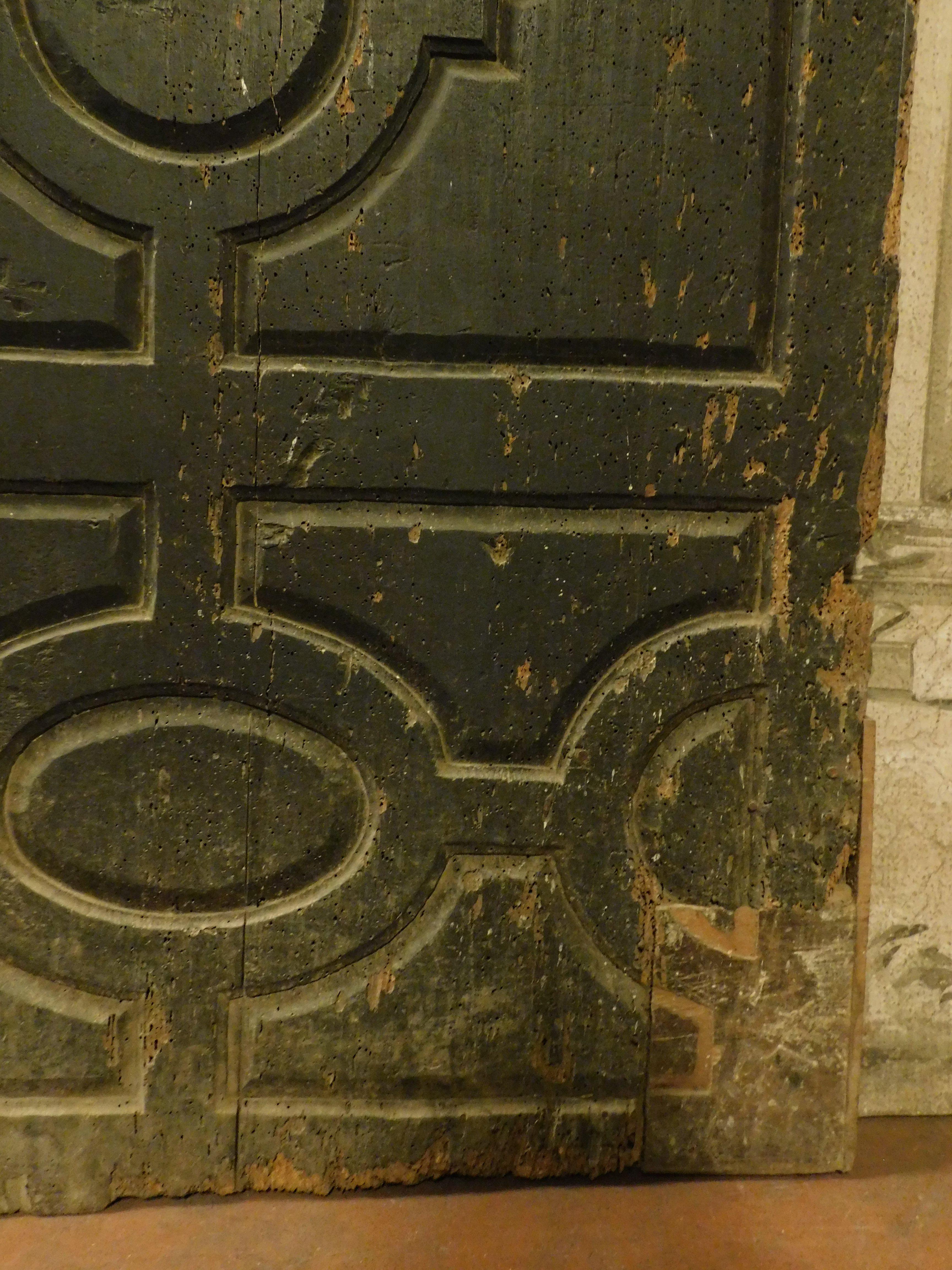 Paire de vieilles portes intérieures, laquées noires et sculptées, Italie 6