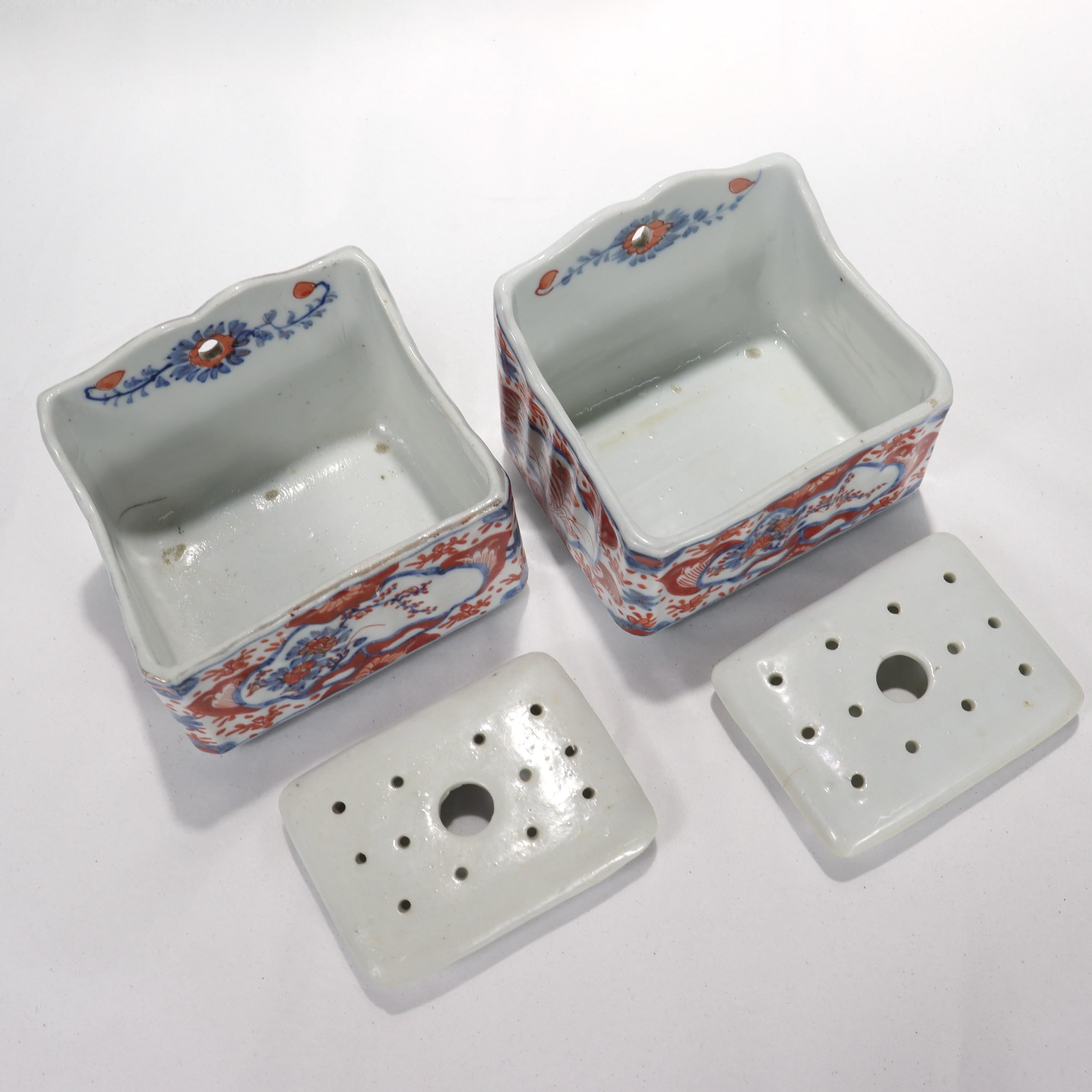 Pair of Old or Antique Japanese Imari Porcelain Soap Dishes For Sale 5
