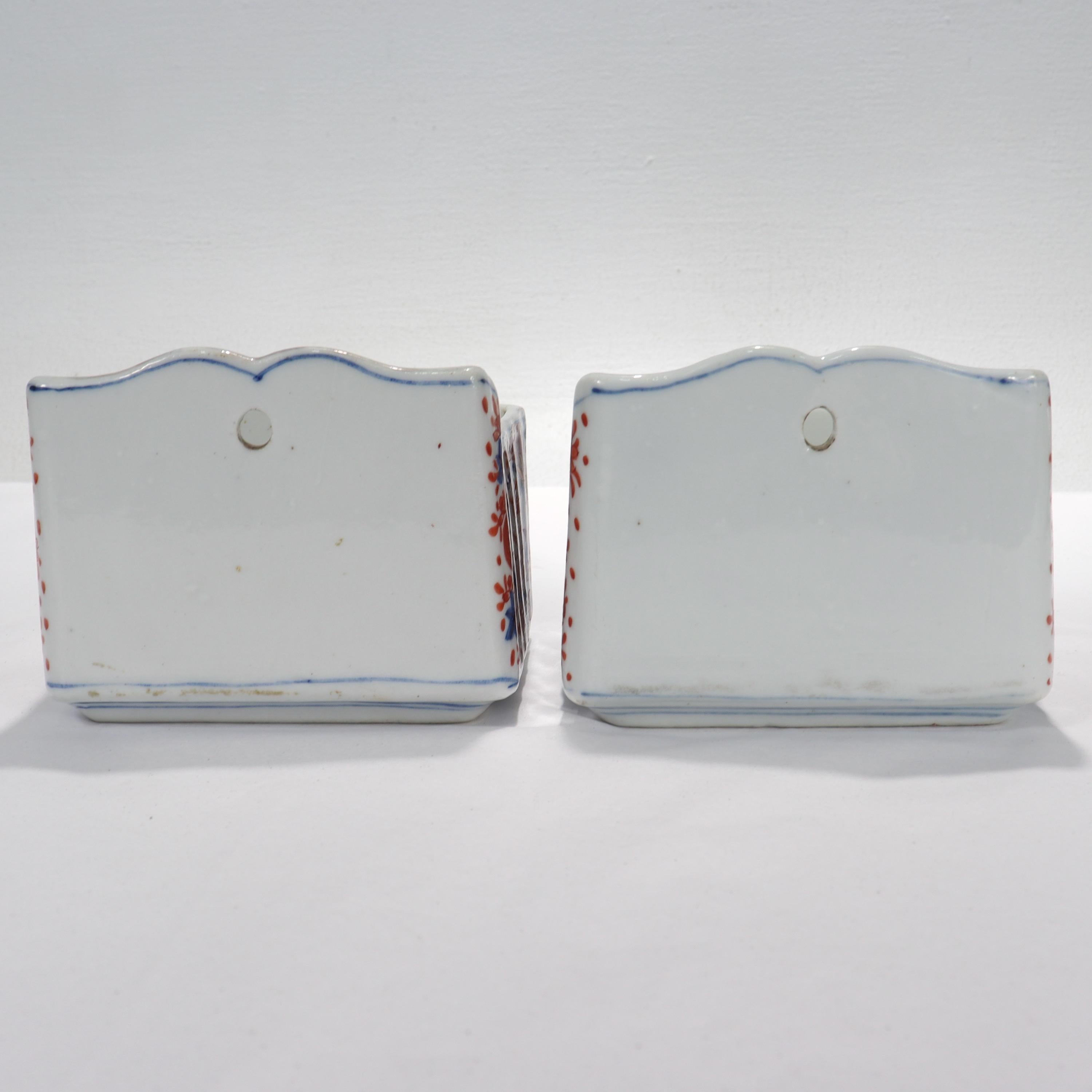 Pair of Old or Antique Japanese Imari Porcelain Soap Dishes For Sale 1