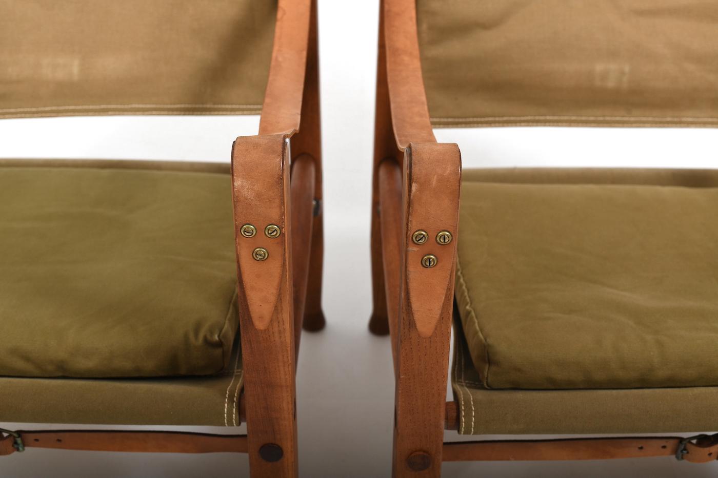 Ein Paar alte Safari-Stühle von Kaare Klint 6