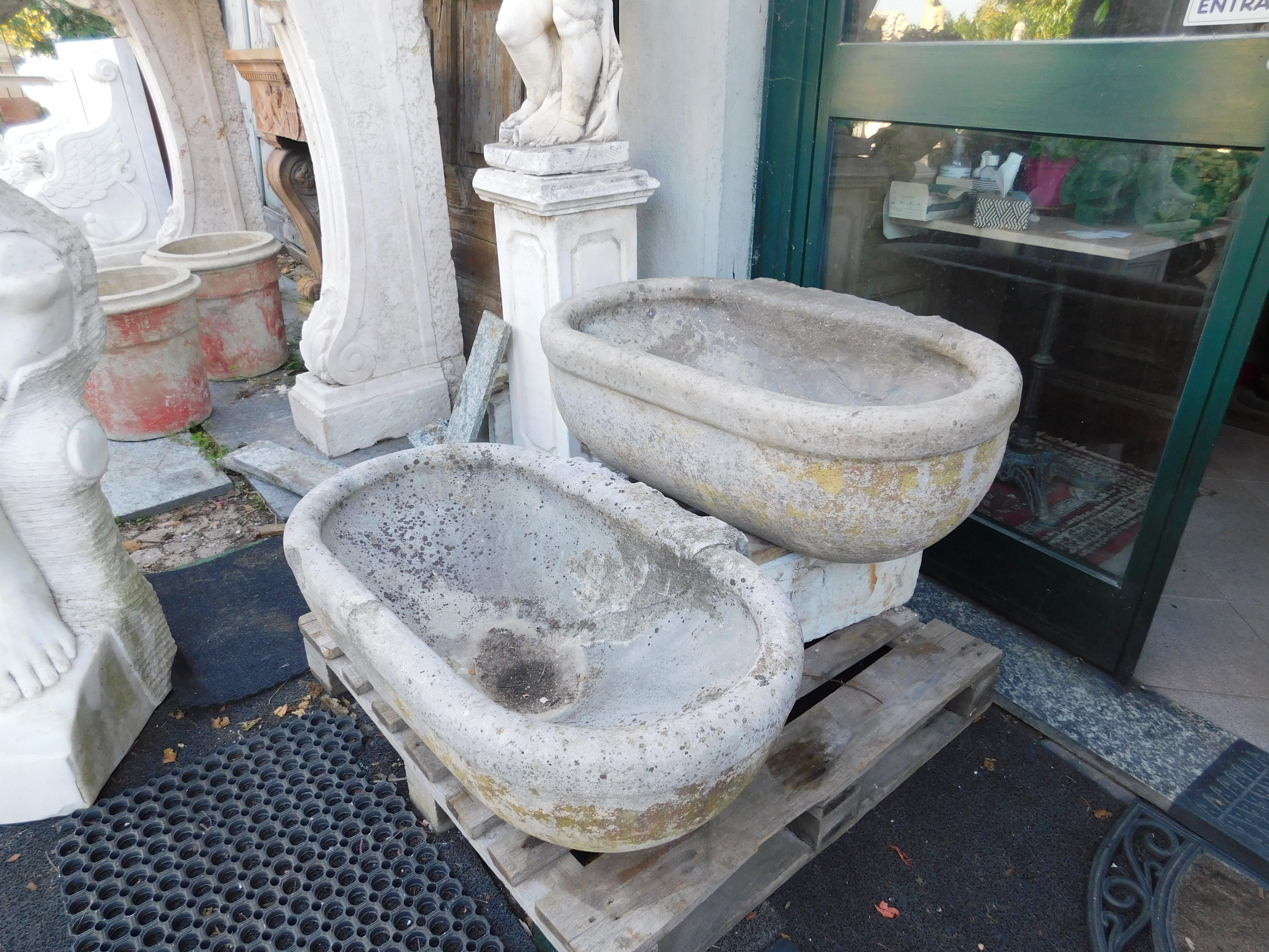 20th Century Pair of Old Sinks or Tubs, in Carved Stone, 1900s Italy For Sale