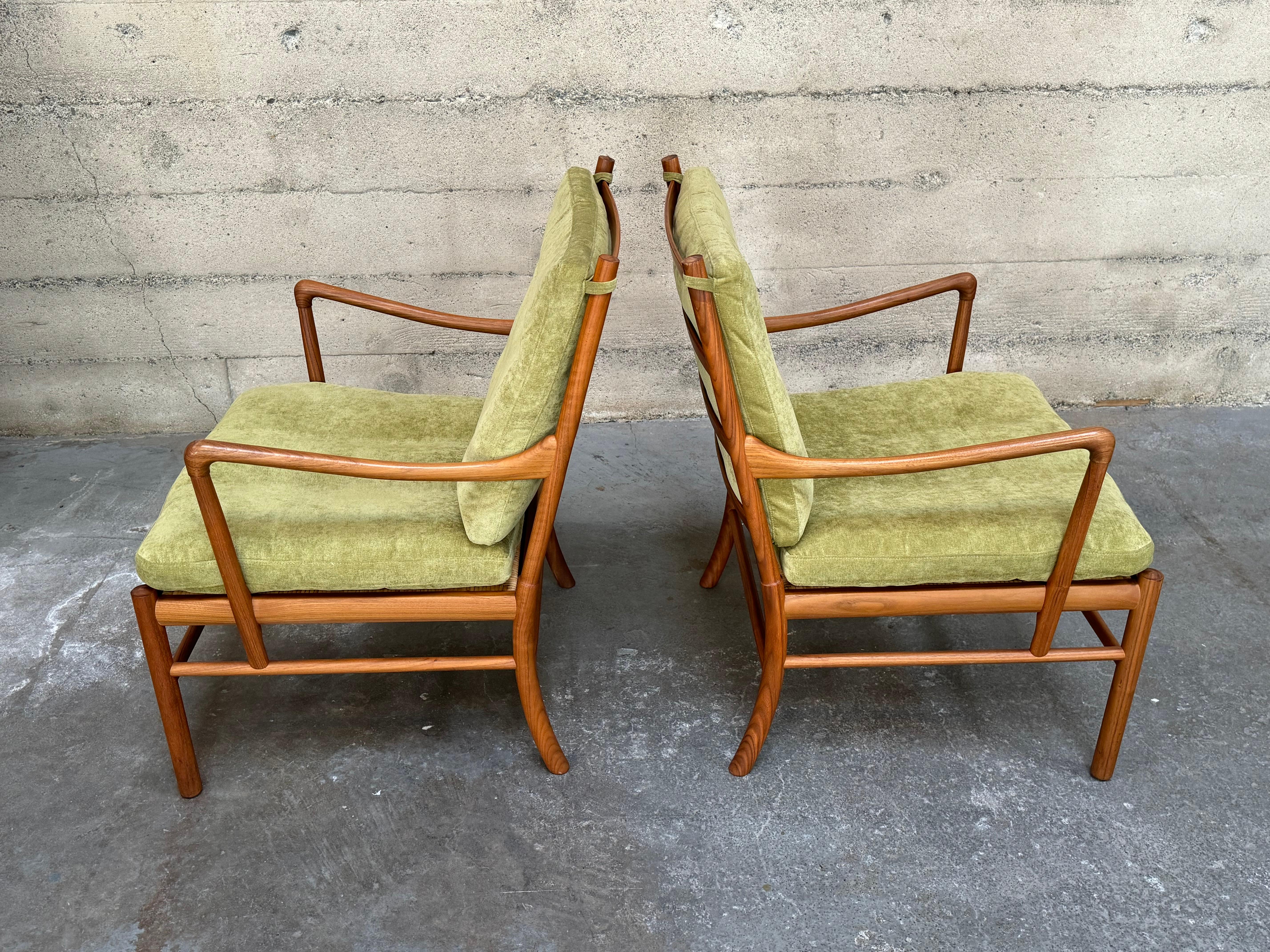 Pair of Ole Wanscher Colonial Armchair Model 149 In Good Condition For Sale In Oakland, CA