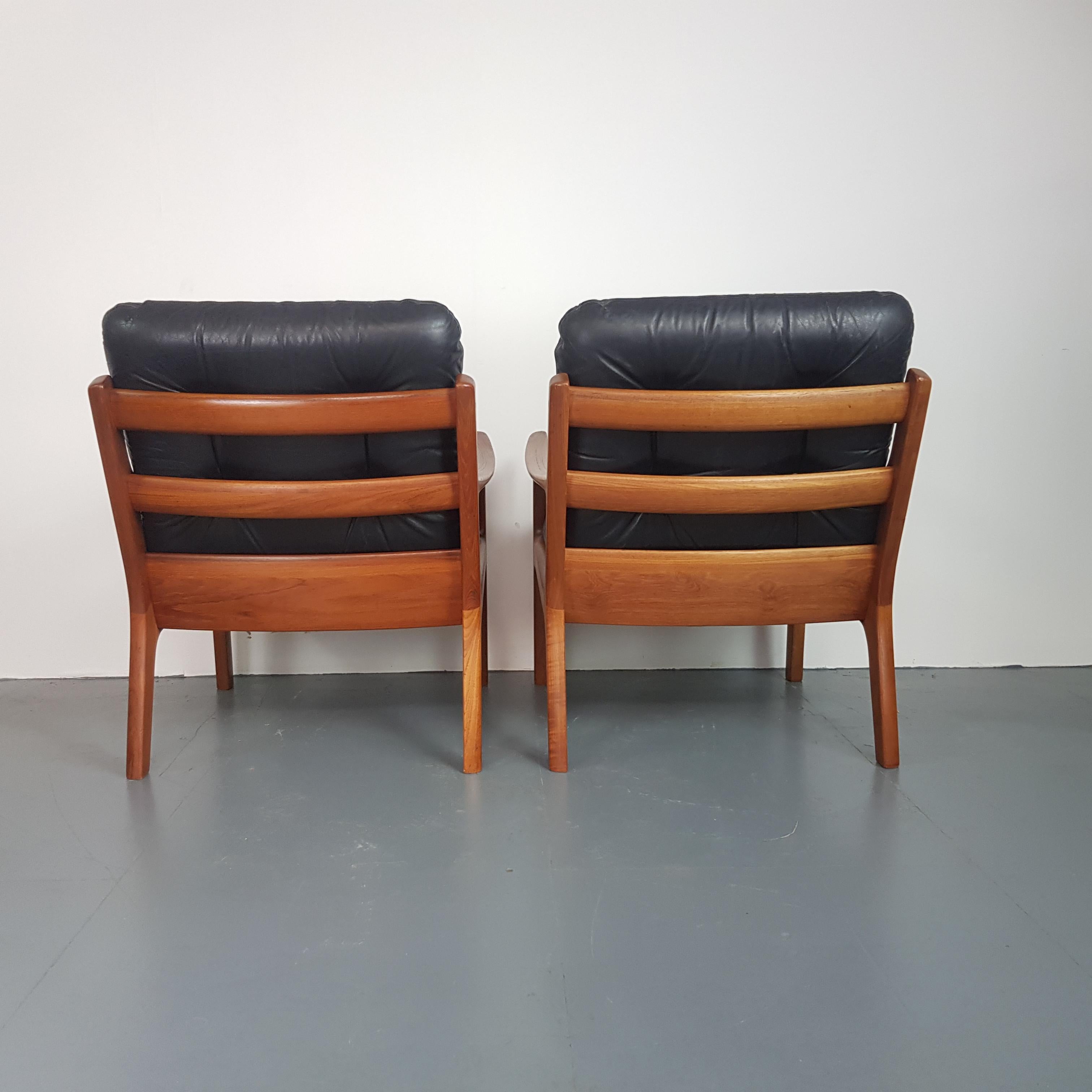 Pair of Ole Wanscher for France & Son Denmark, 1960s Teak Lounge Chairs Leather For Sale 3