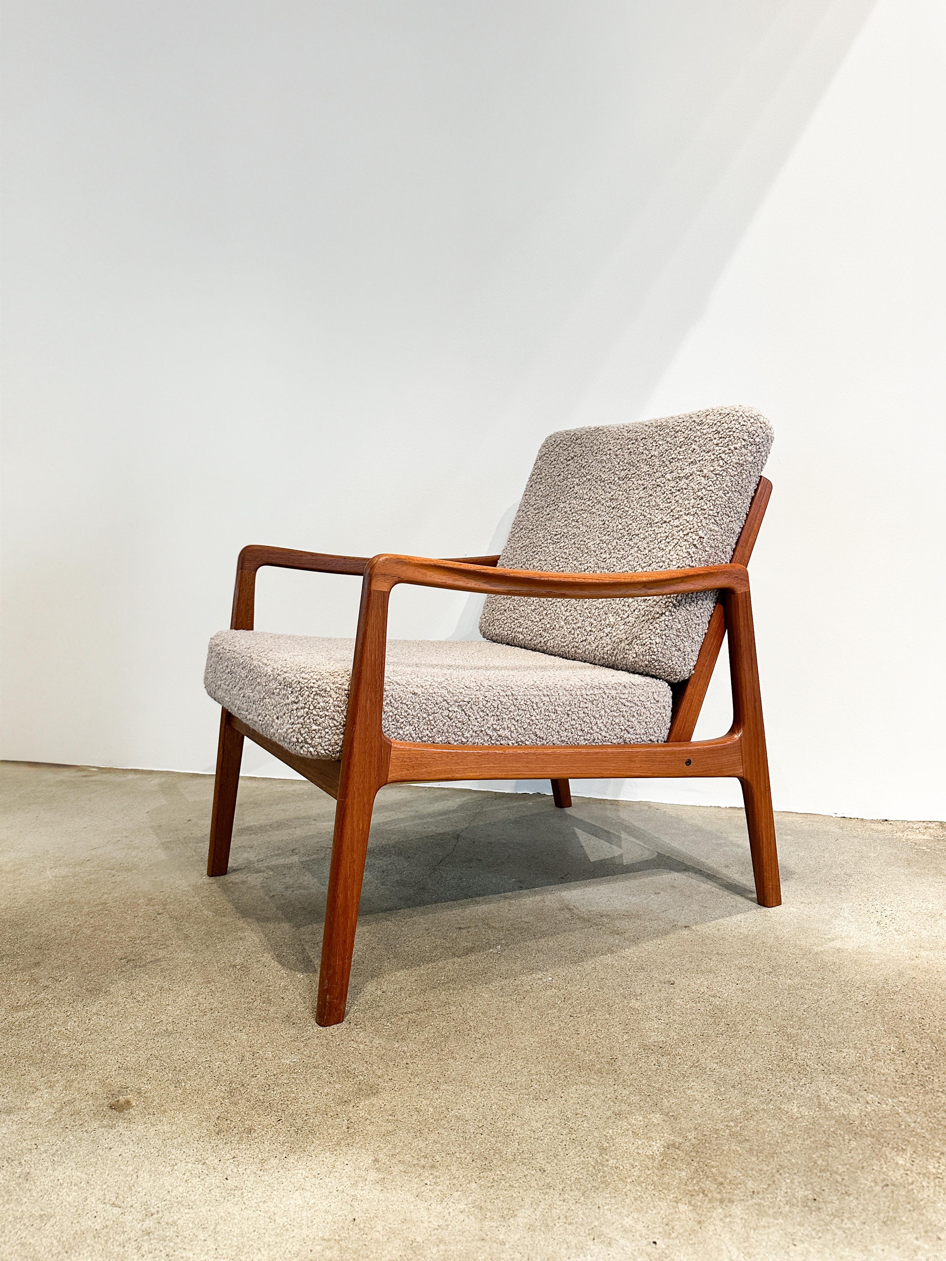 Danish Pair of Ole Wanscher Lounge Chairs Teak & Bouclé Wool Upholstery Dedar Luxe 1960