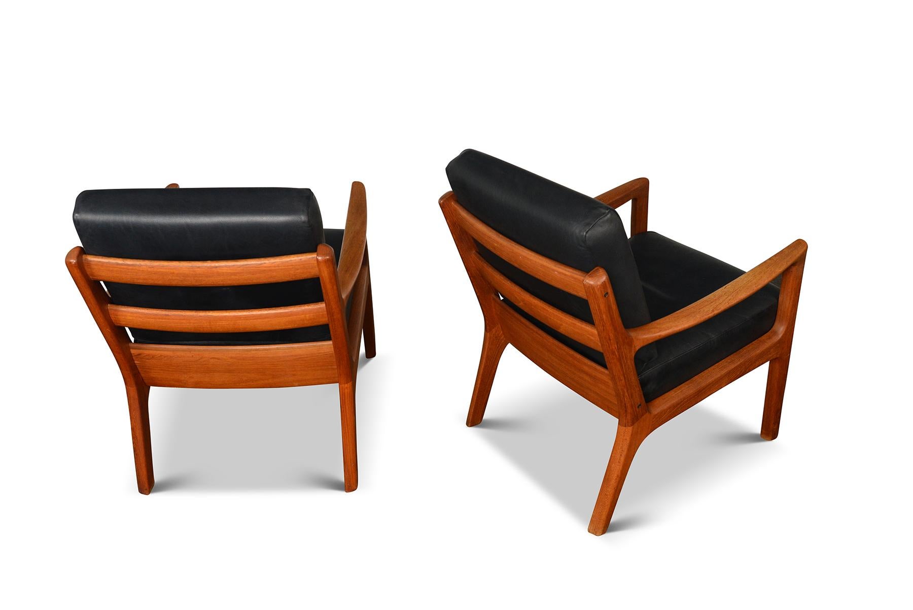 Pair of Ole Wanscher Senator Lounge Chairs in Teak + Black Leather #2 2