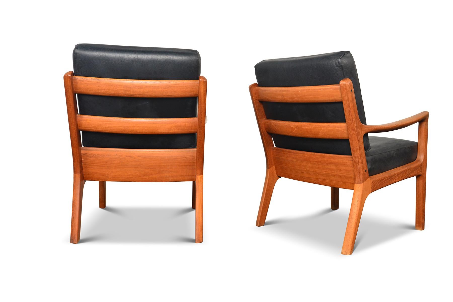 Pair of Ole Wanscher Senator Lounge Chairs in Teak + Black Leather #2 3