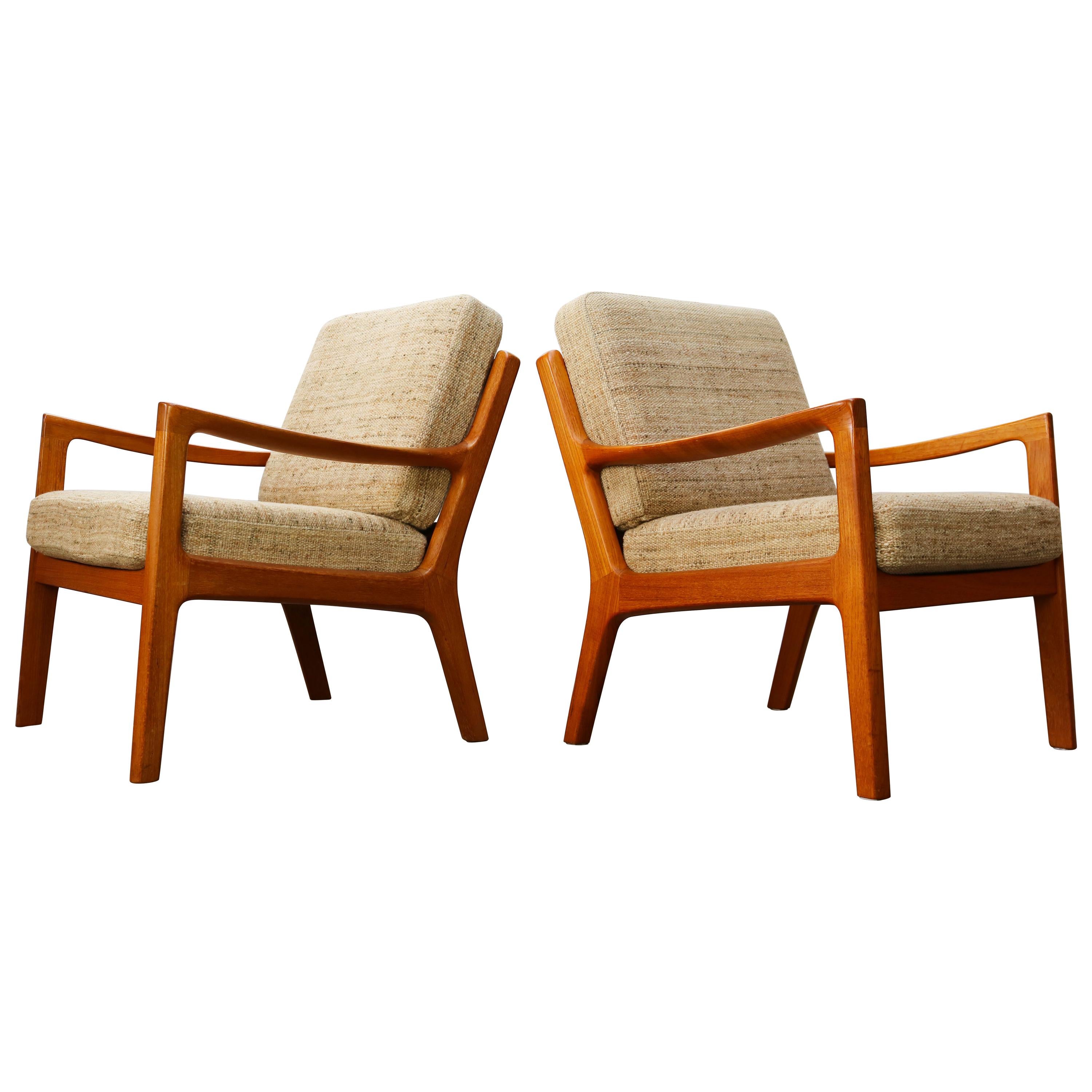 Pair of Ole Wanscher Senator Lounge Chairs in Teak White Wool P. Jeppesen, 1950s