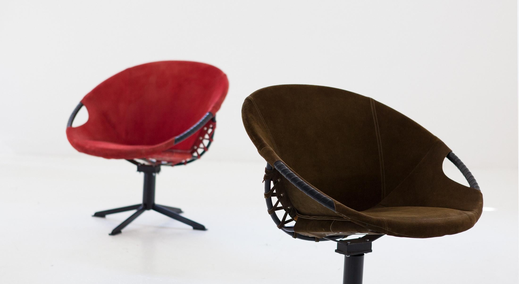 Mid-20th Century Pair of Olive Green and Red Natural Suede Leather Lounge Chairs, 1960s