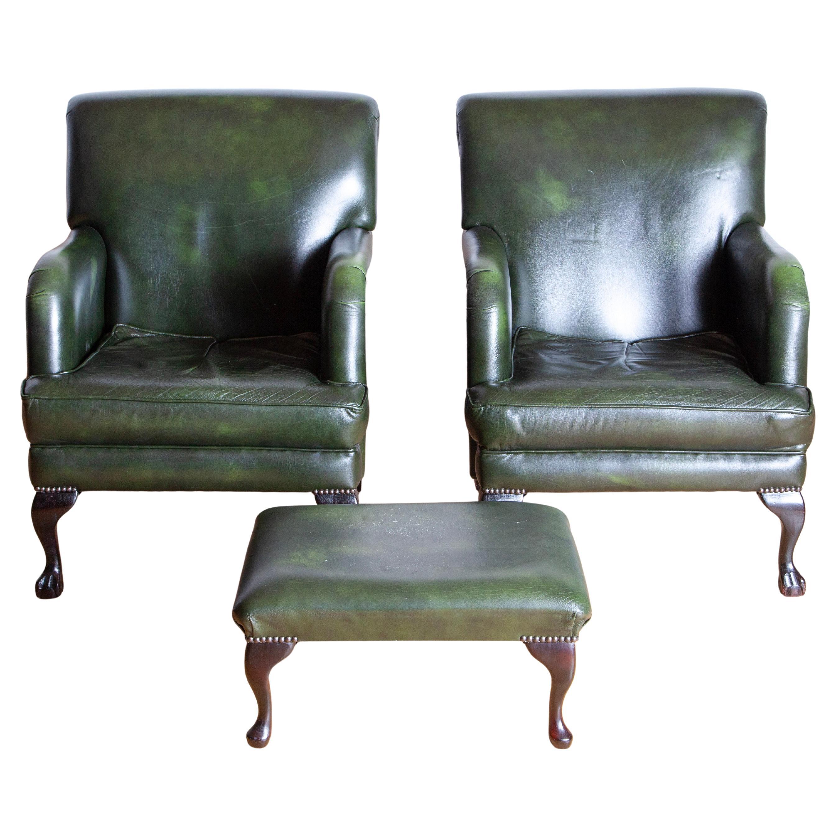 Coppia di poltrone in pelle in stile George Smith